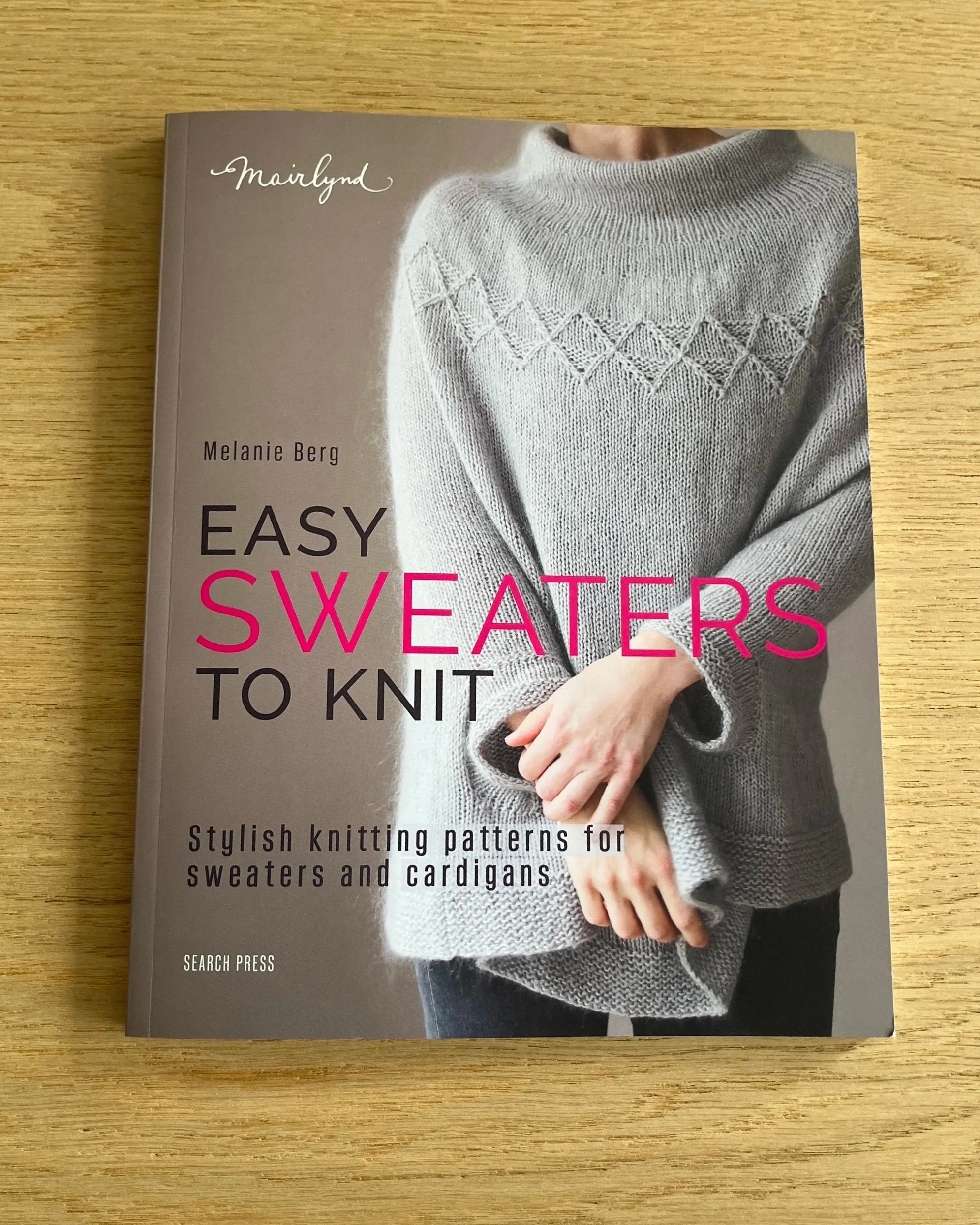 Review: Easy Sweaters To Knit by Melanie Berg