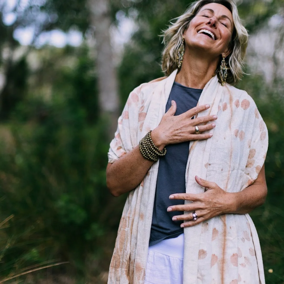 This is a representation of how you&rsquo;ll feel when you step out of my Veda Meditation course this weekend! 😜🥰

But seriously, the benefits of meditation are so huge and I&rsquo;d love to share this beautiful practice with you!

* Less stress, a