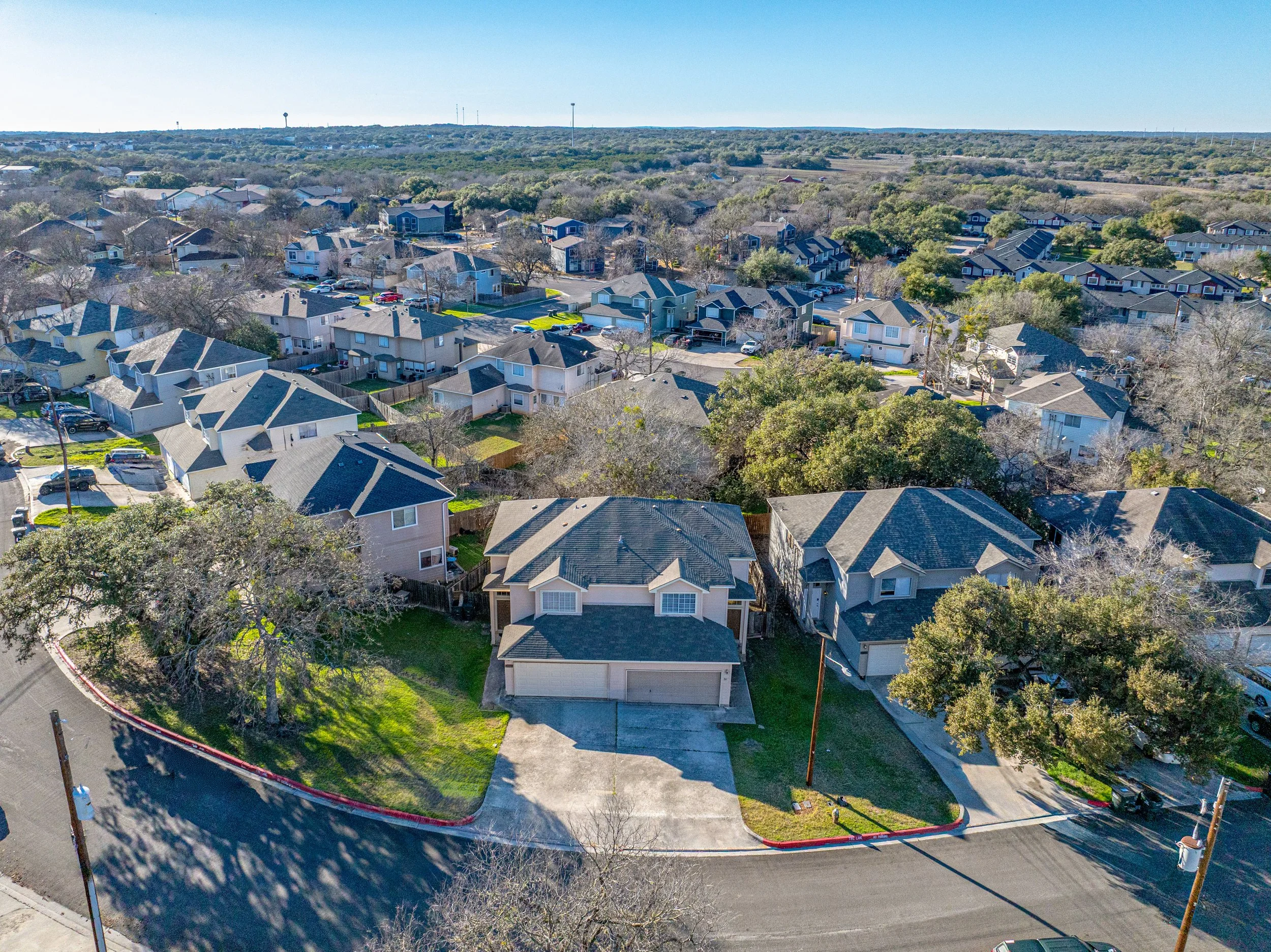 844-846 Sagewood (7).jpg