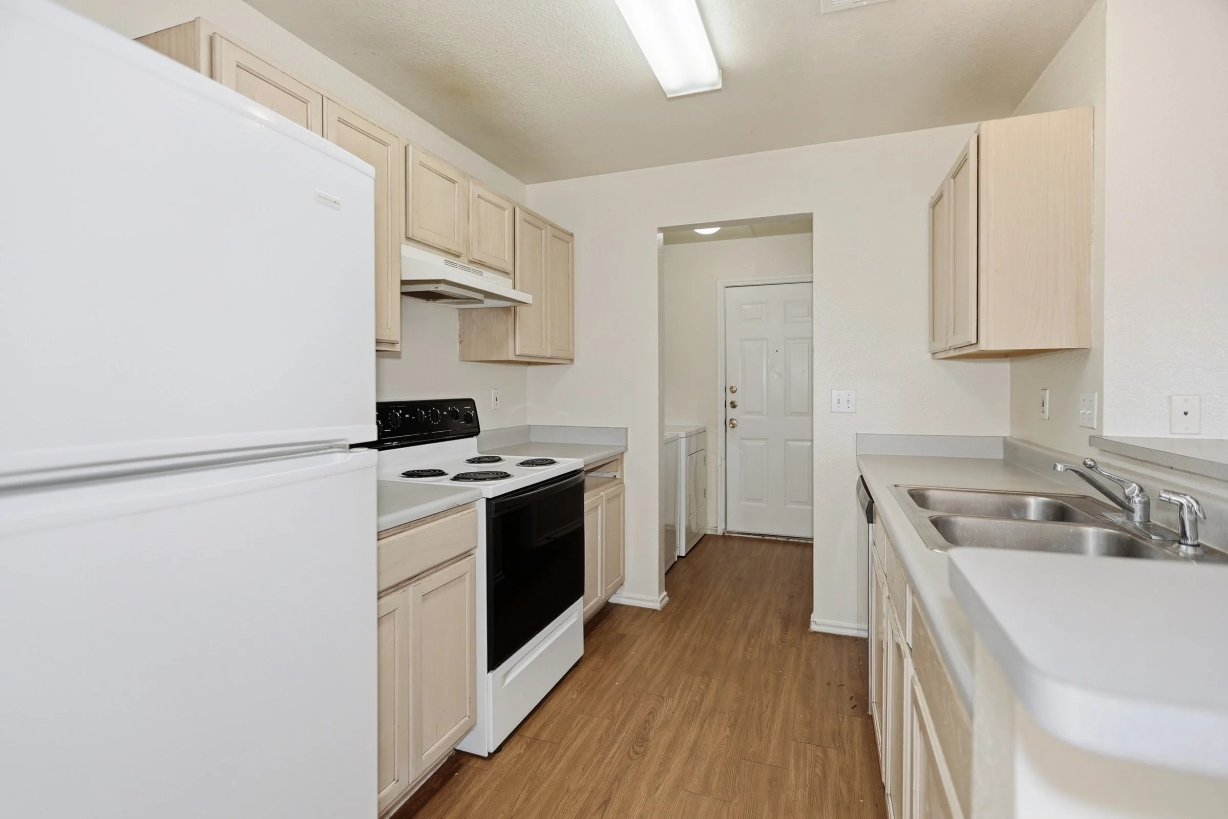 846 Sagewood Tr (3).jpg