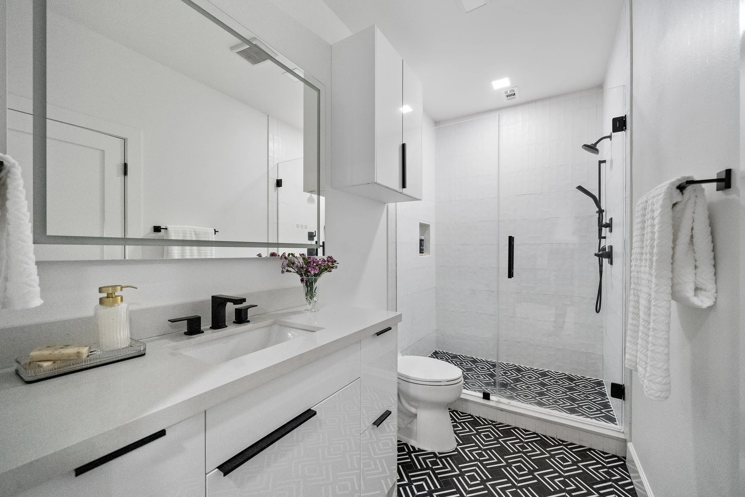 14-print-5423 Braeburn Dr HDR-116.jpg
