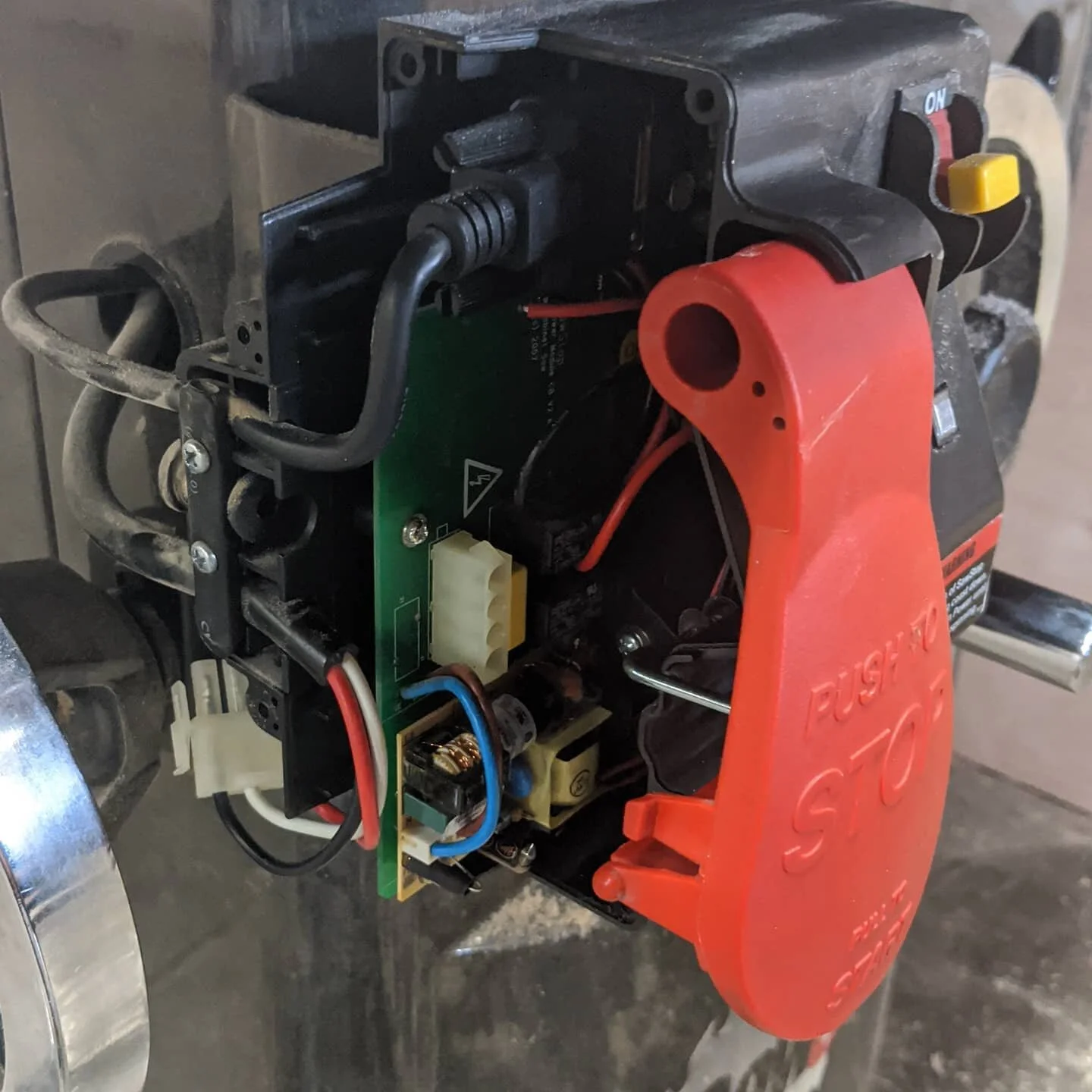 Part of being a woodshop teacher and a maker is maintaining and troubleshooting problems with tools. This SawStop ICS takes daily abuse from students that are hard on tools. After years of use the paddle switch started to wear out. Shout out to @saws