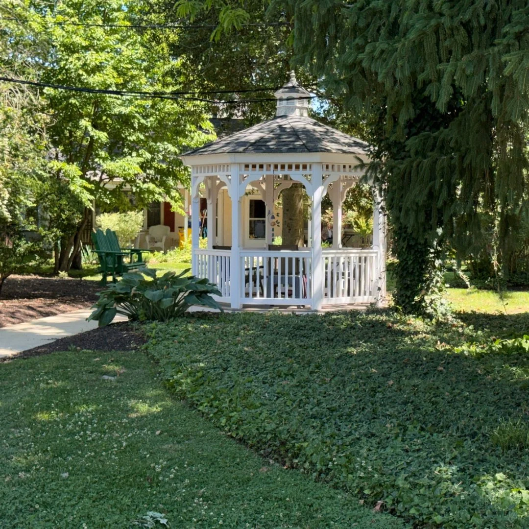white gazebo at Paxson Campus, Friends Village, a senior living community in Bucks County, PA