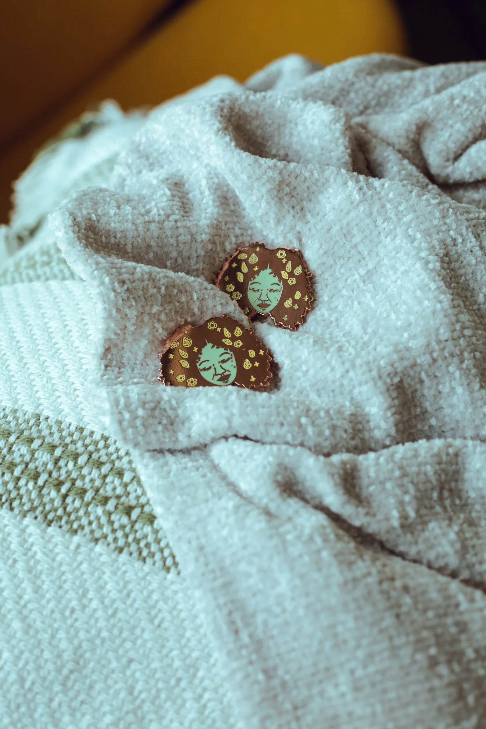 E6491FE5-F9F1-4057-BFD8-612B487CD564