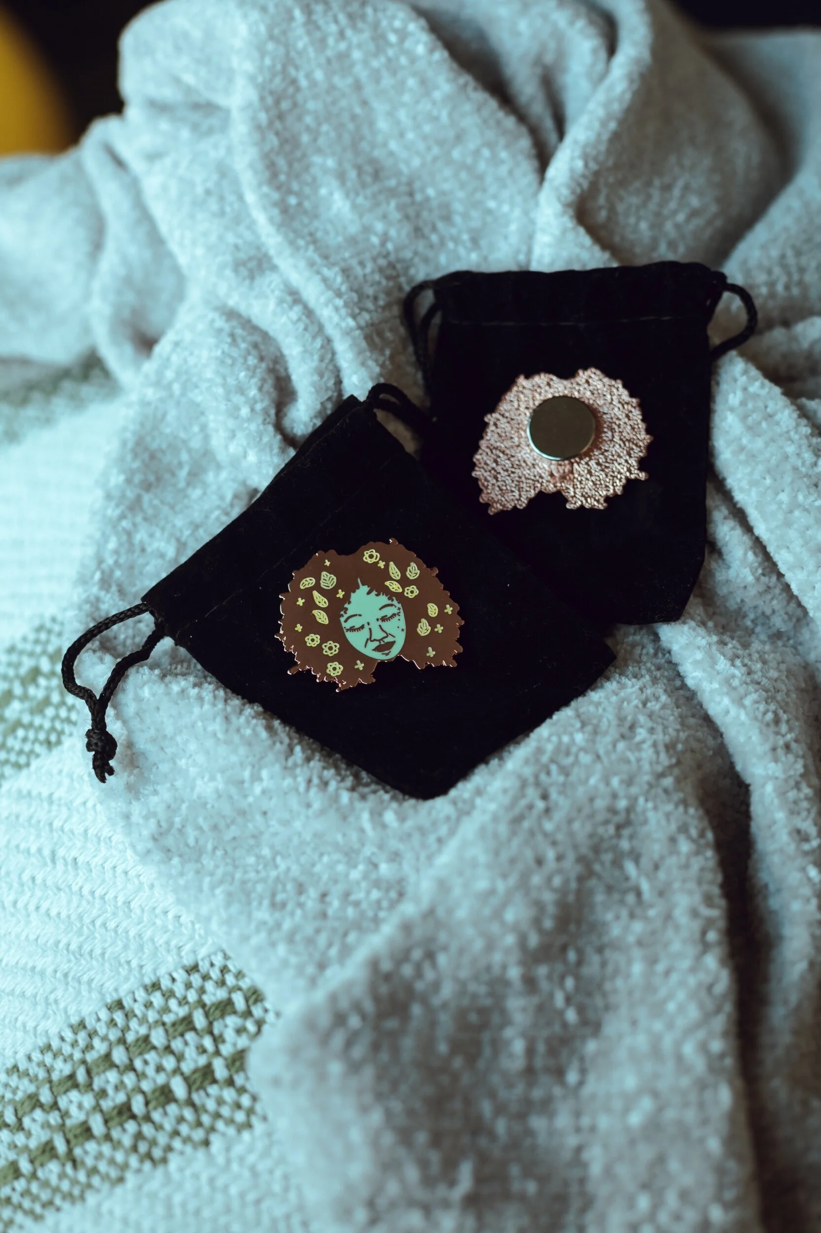 Black Maternal Health Awareness / Hard Enamel Pin