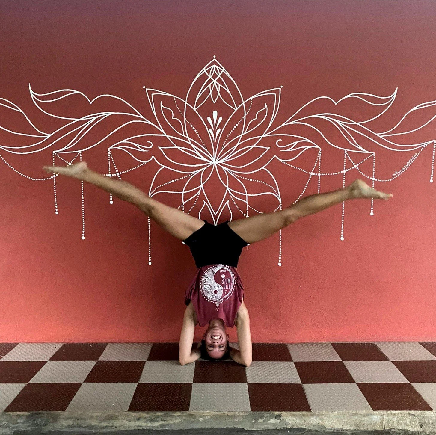 Upside Down with Confidence: Headstand Foundations workshop