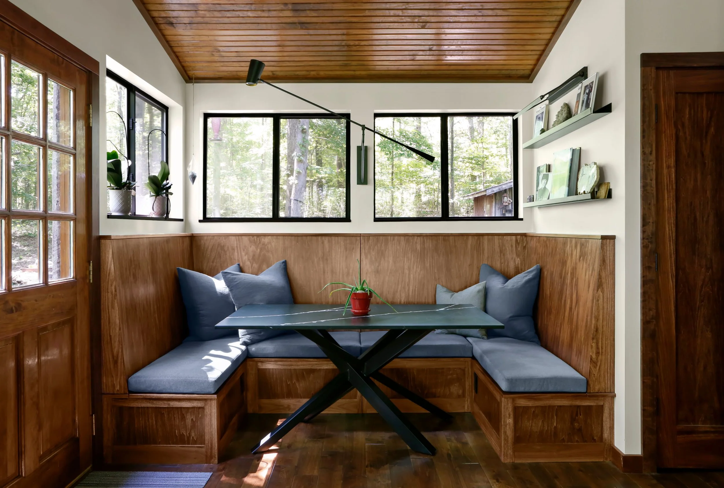 MOTIV Interior’s Guide to Hosting in Small Spaces