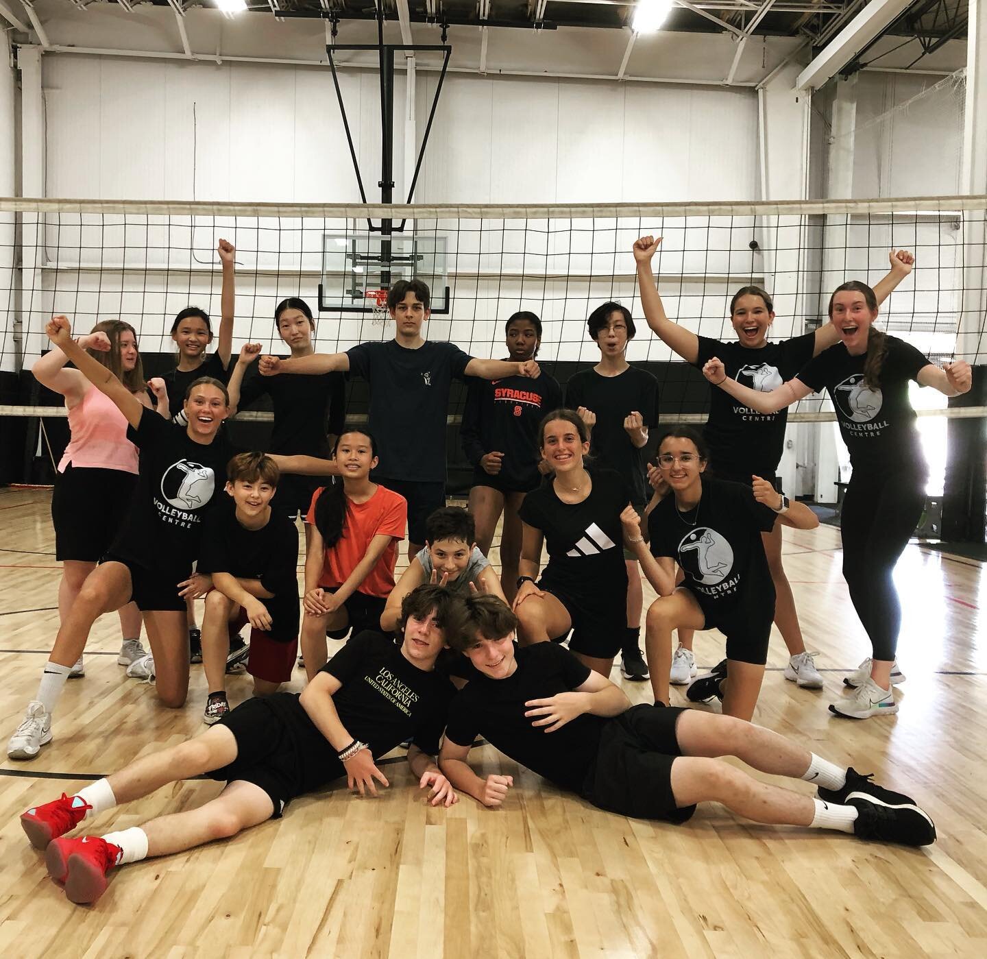Last week was our first summer day camp session with lead coach @alisa.gavva at Vaughan Sportplex! 18 kids spent the week with our awesome all-female coaching staff, @abbydelamere and @giuliachimii . It was a full week of training hard, learning lots