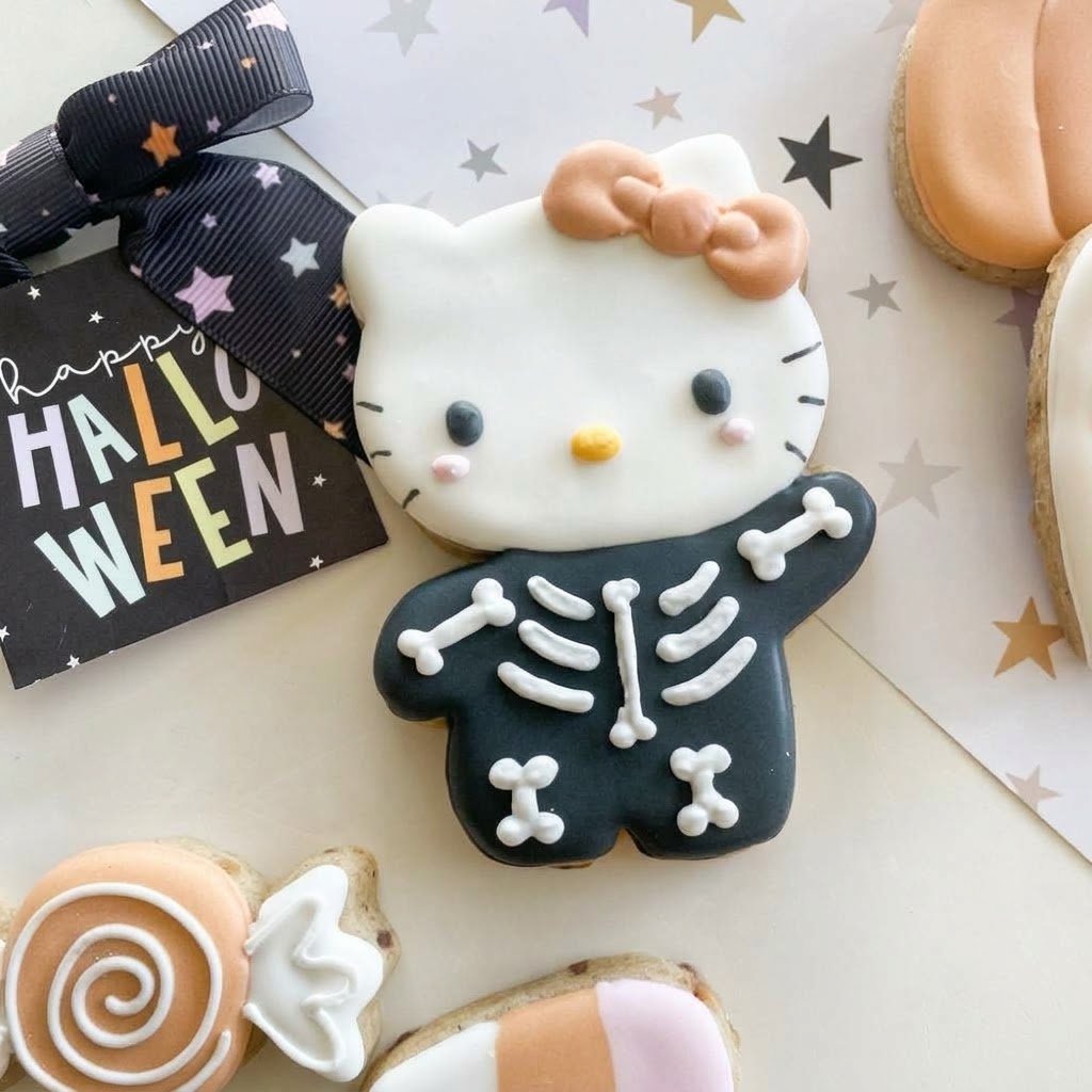 Halloween Kitty