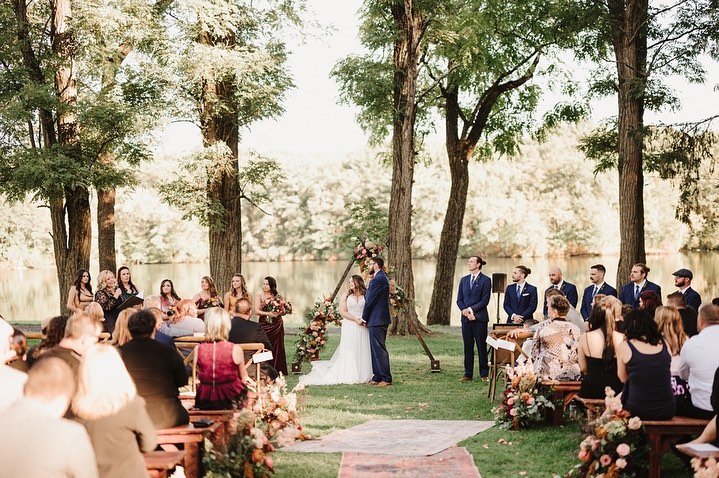 Tina and Tom's lakeside ceremony. We had the best time bringing their vision to life ✨

Photos: @patrobinsonphoto
Planning: @wedo.events
Venue: @poconosprings
Officiant: @storiedcelebrations
Entertainment: @captain.cook.music 
Flowers: @alliumflorald