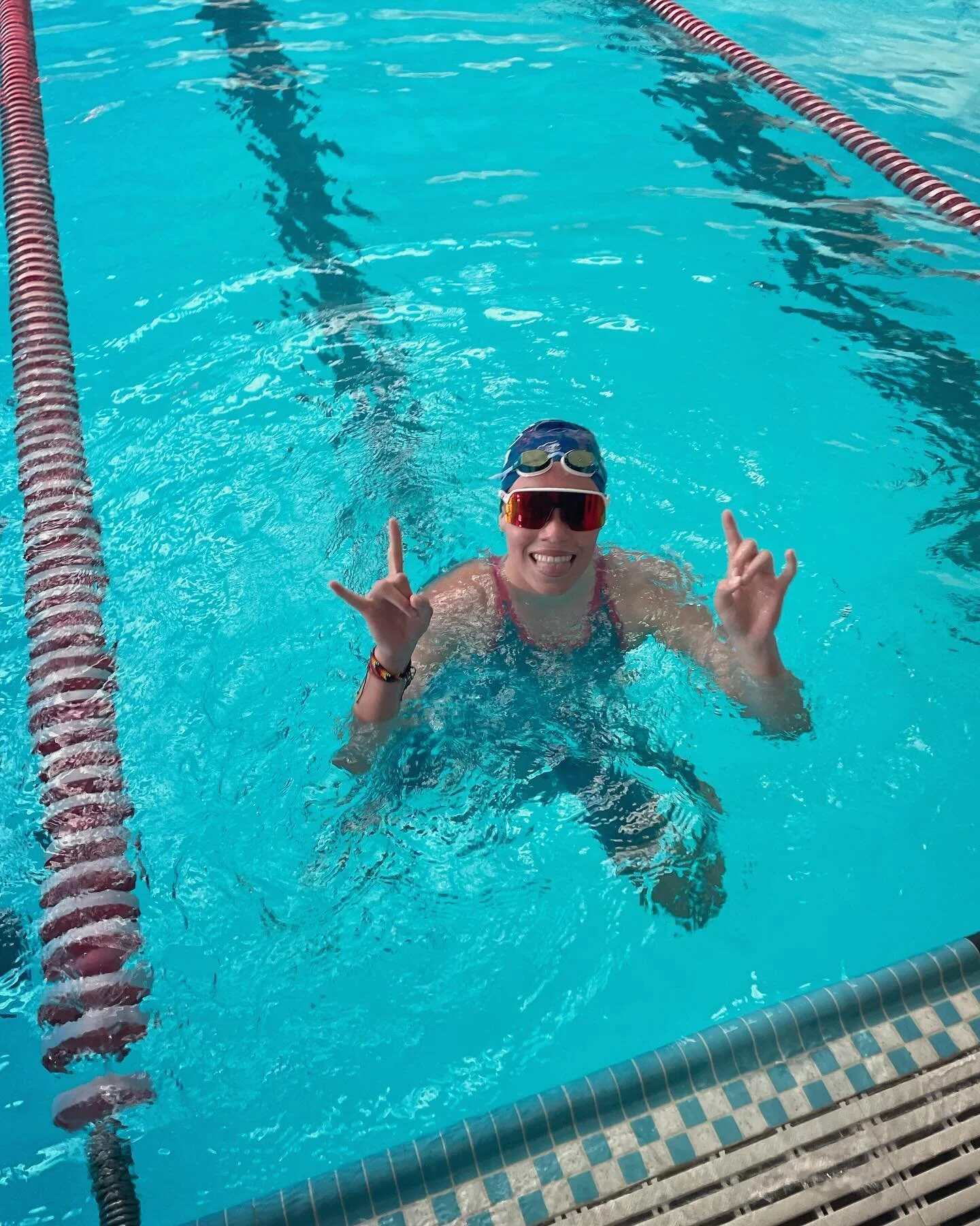 Congrats to the Chloe on her awesome swim at her recent HS dual meet! Woo woo!