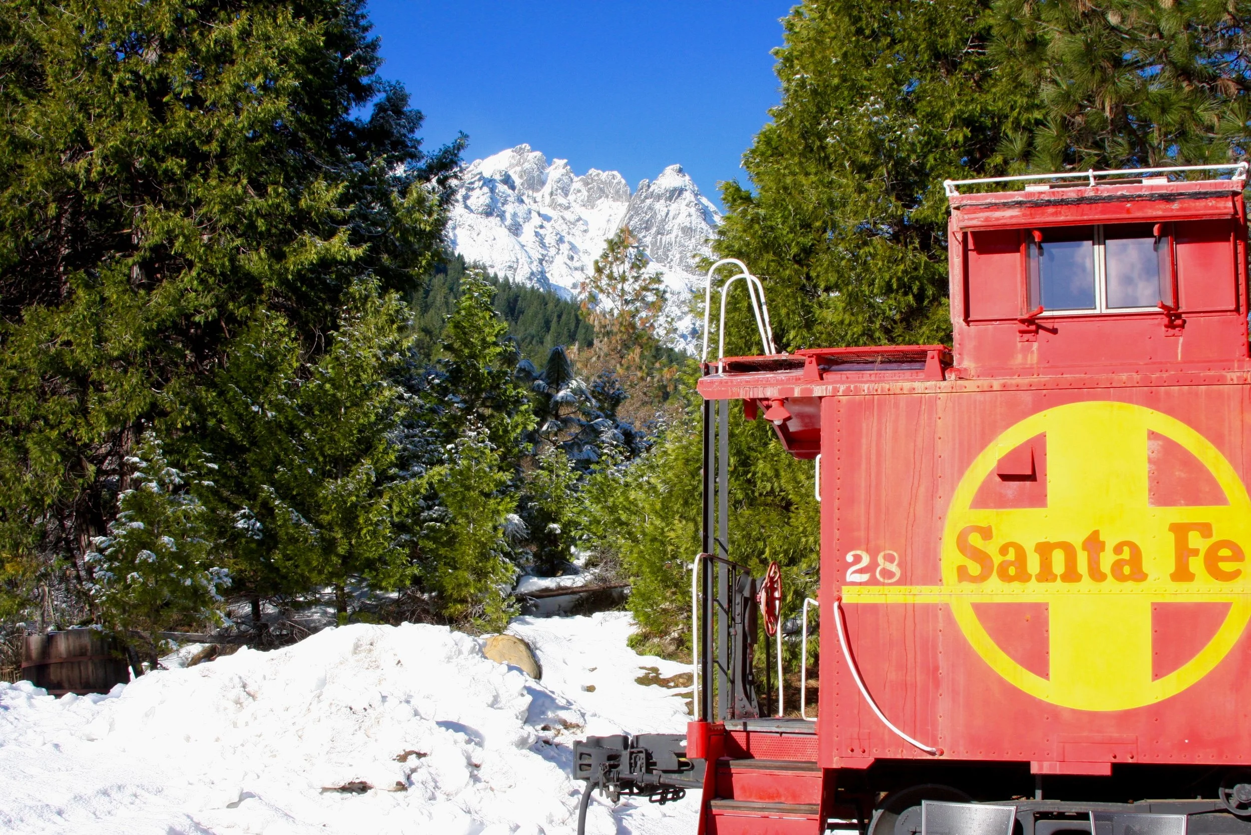 RRP_SNOWY_EXTERIORS - 4.jpeg