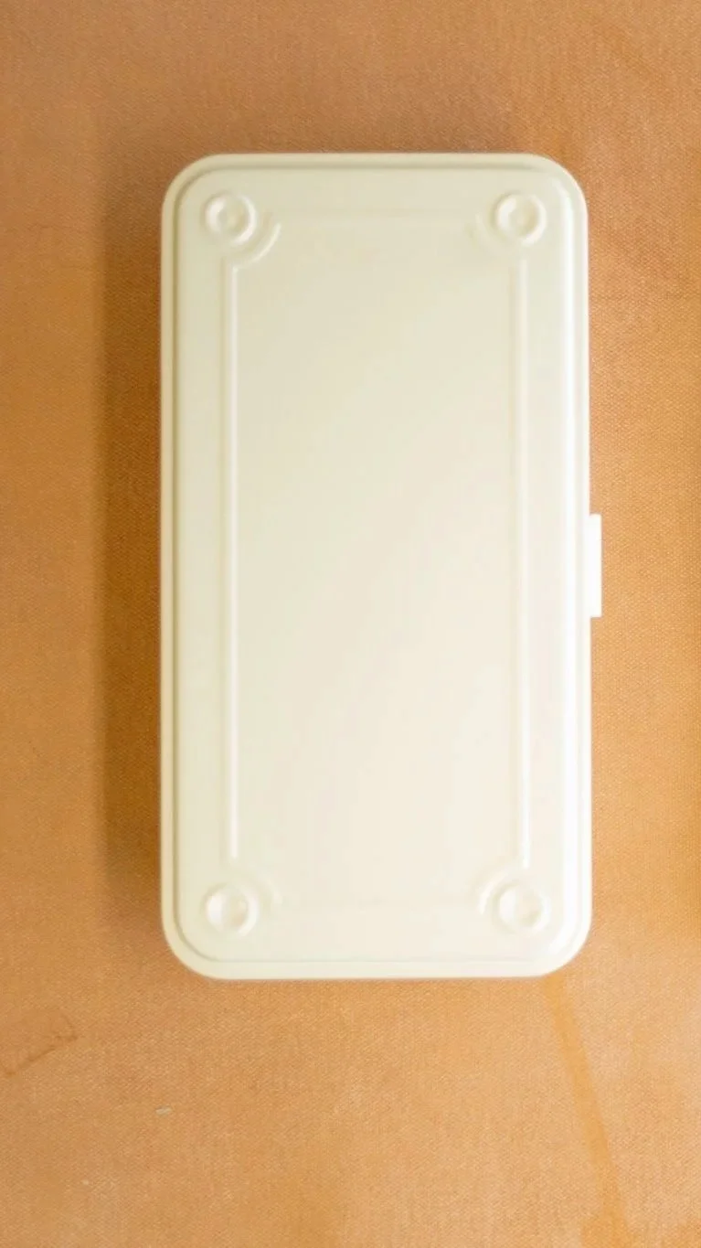 3-Toolbox-handbuilding-white.jpg
