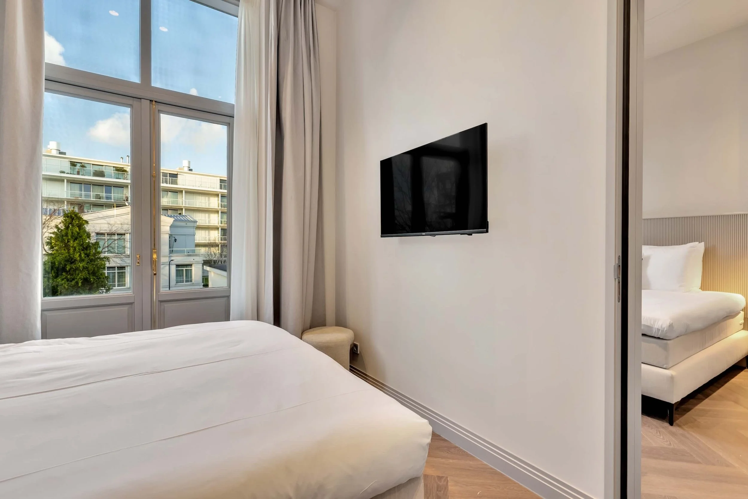 Hotel Kobalt - Den Haag - Kamers 22 en 23 - 2.jpg