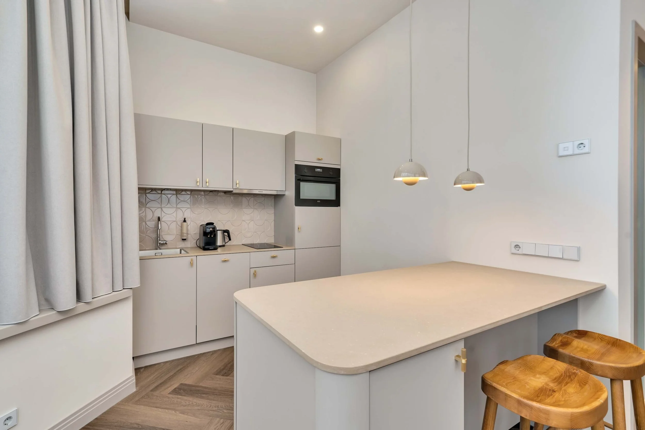 Hotel Kobalt - The Hague - apartment_01.jpg