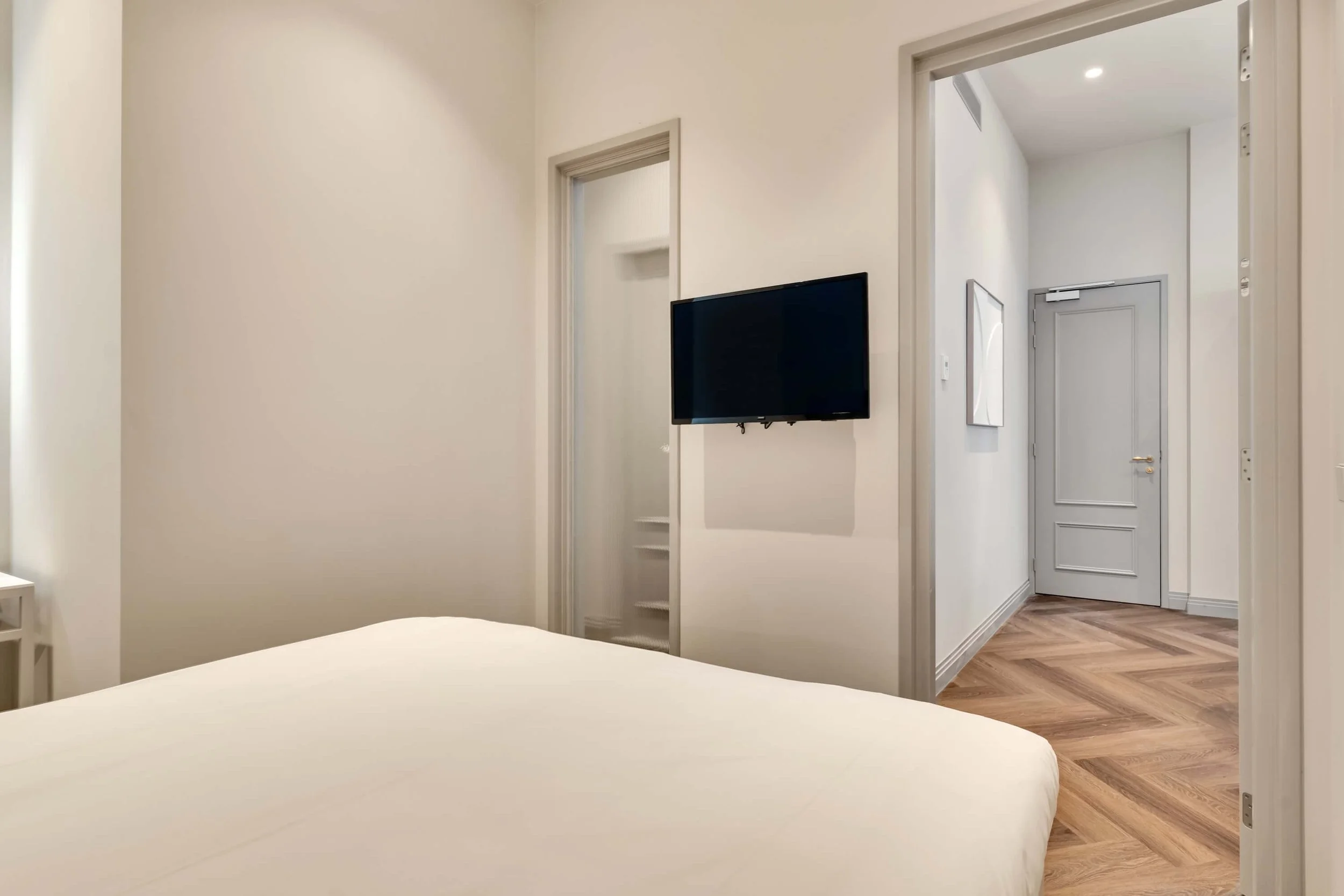 Hotel Kobalt - The Hague - apartment_06.jpg