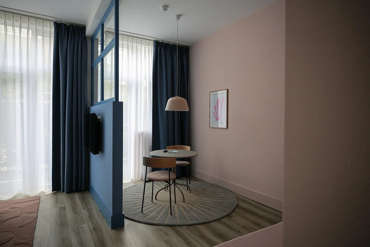 Hotel_Bries_Scheveningen_boutique_hotel_XL_room4.webp