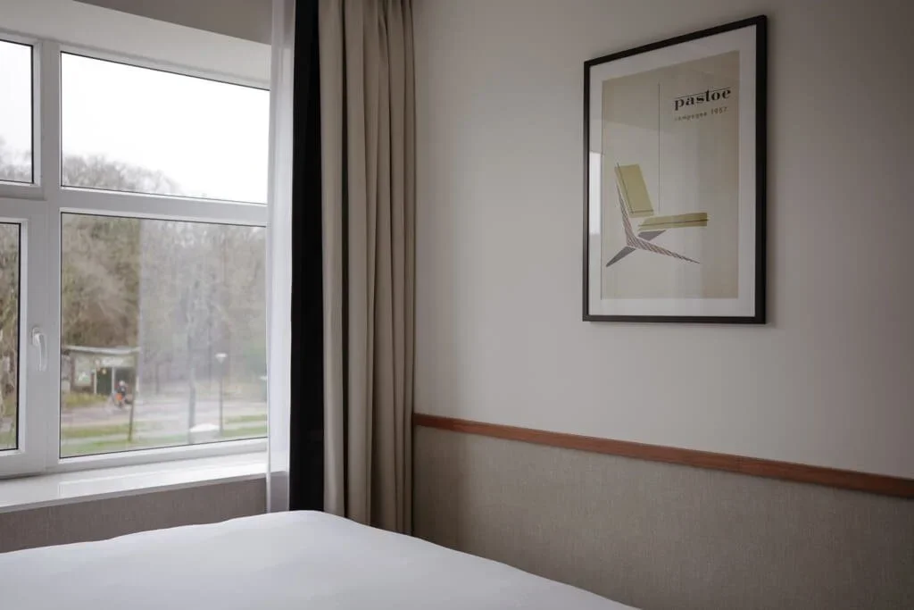 Hotel_By_Friso_The_Hague-Deluxe_One_Bedroom_17.webp