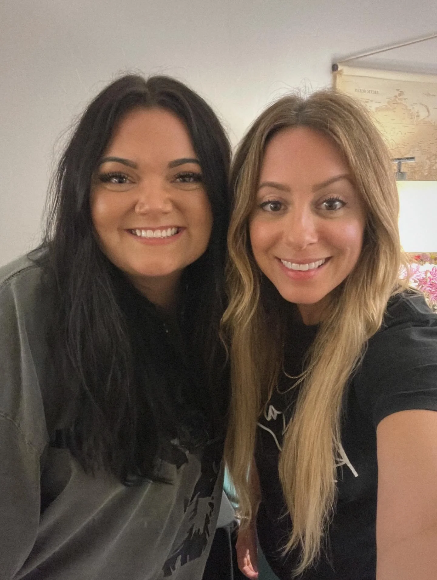 Post service selfies look a little like this when you get wrecked in His presence! 😆

13 people said yes to Jesus and many were branded by the Fire of God! Such a great night with Kingdom family. 🕊️💥