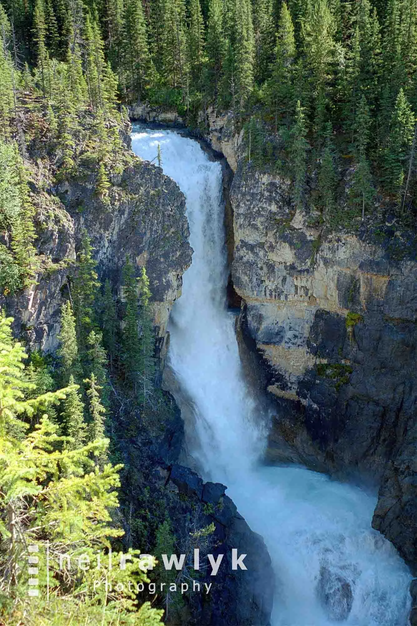 Falls of the Pool along the Berg Lake Trail