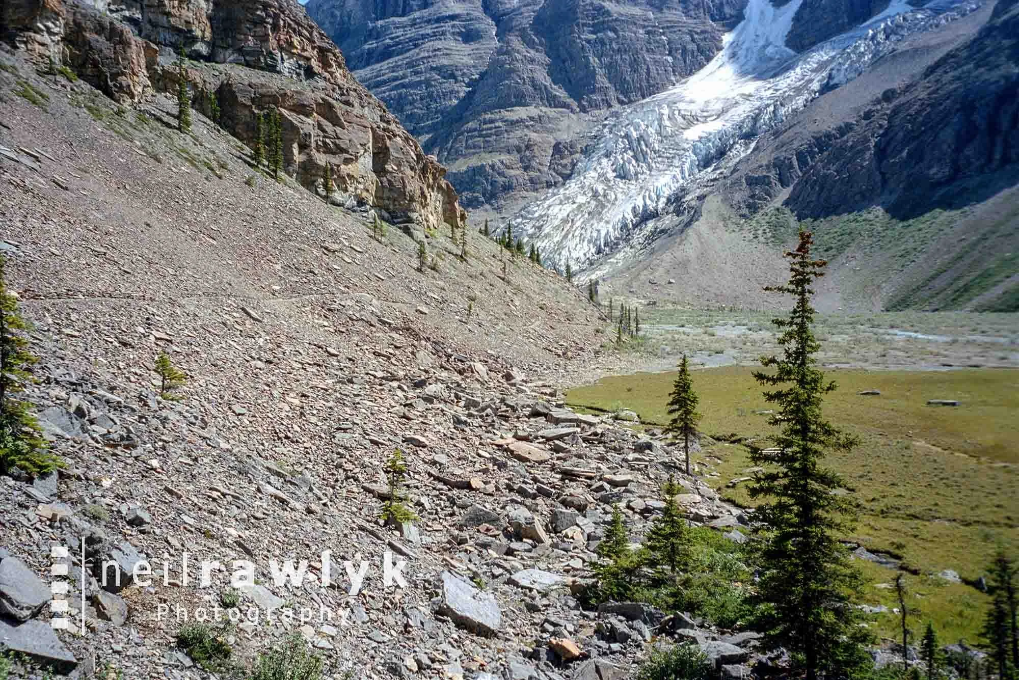 Scree slope and Mist Glacier along Berg Lake trail