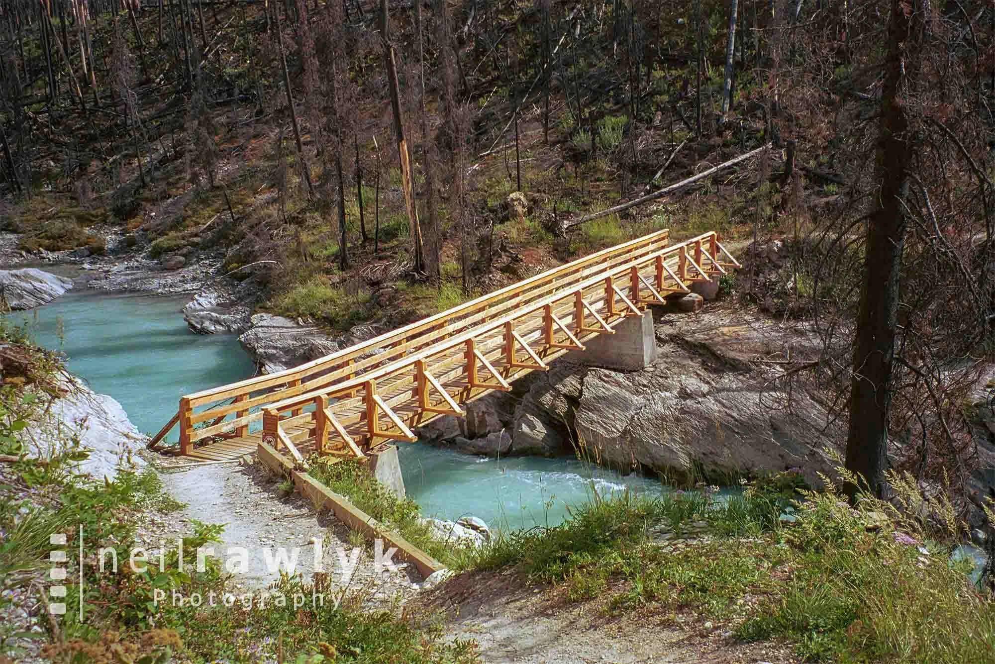 Wooden bridge over the Vermillion River