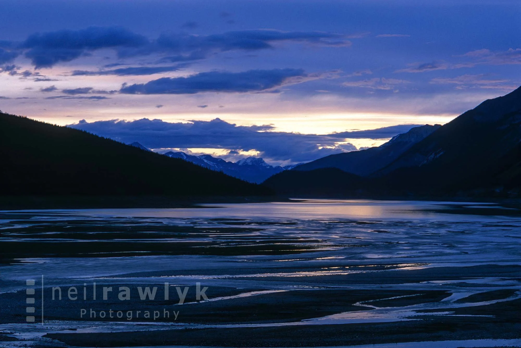 Medicine Lake in Jasper National Park