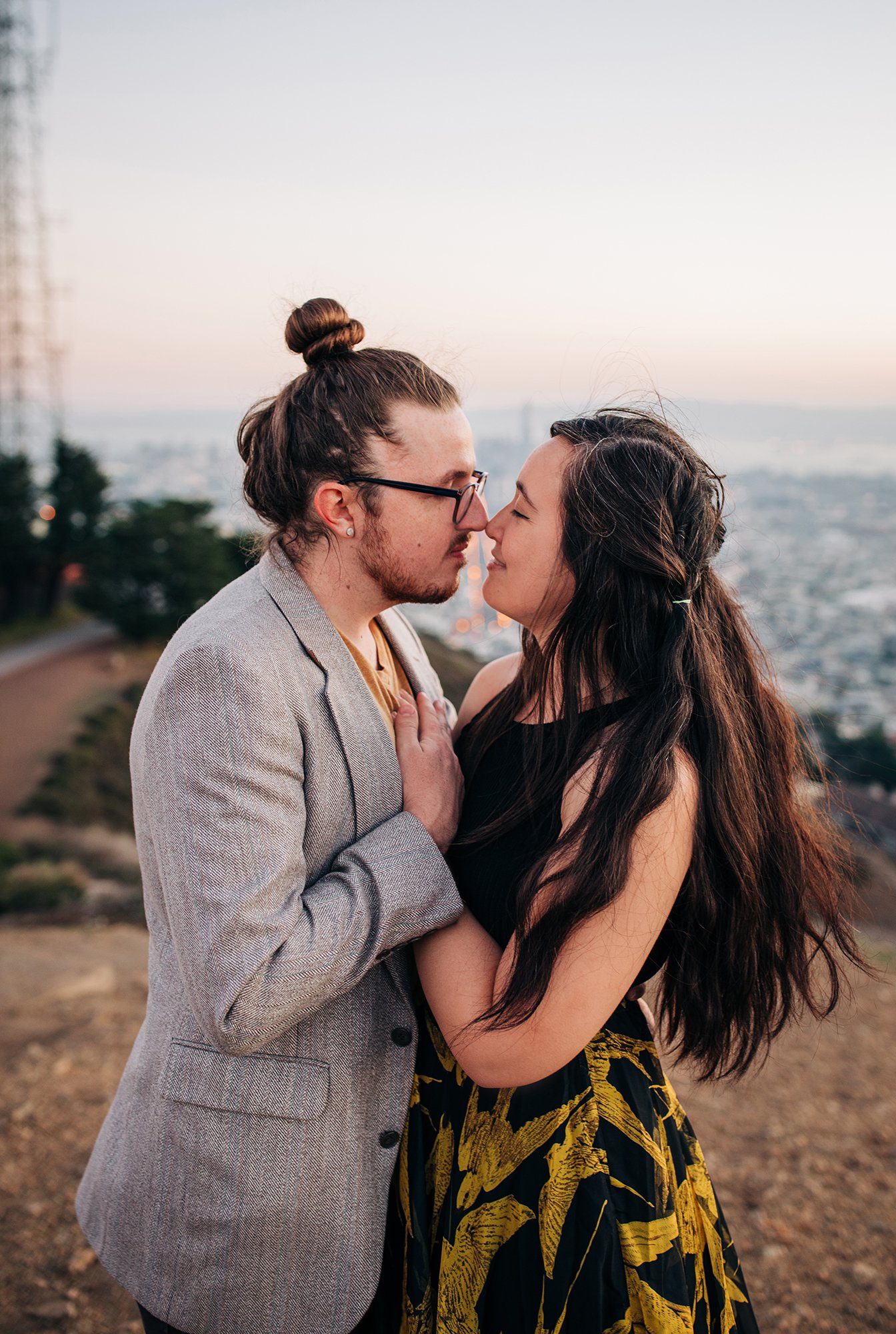 twin-peaks-san-francisco-engagement-session-10.jpg