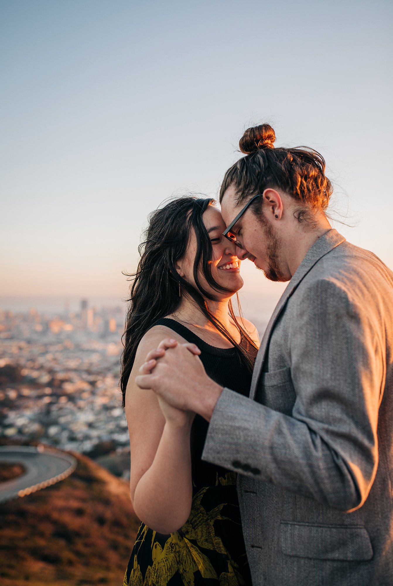 twin-peaks-san-francisco-engagement-session-23.jpg