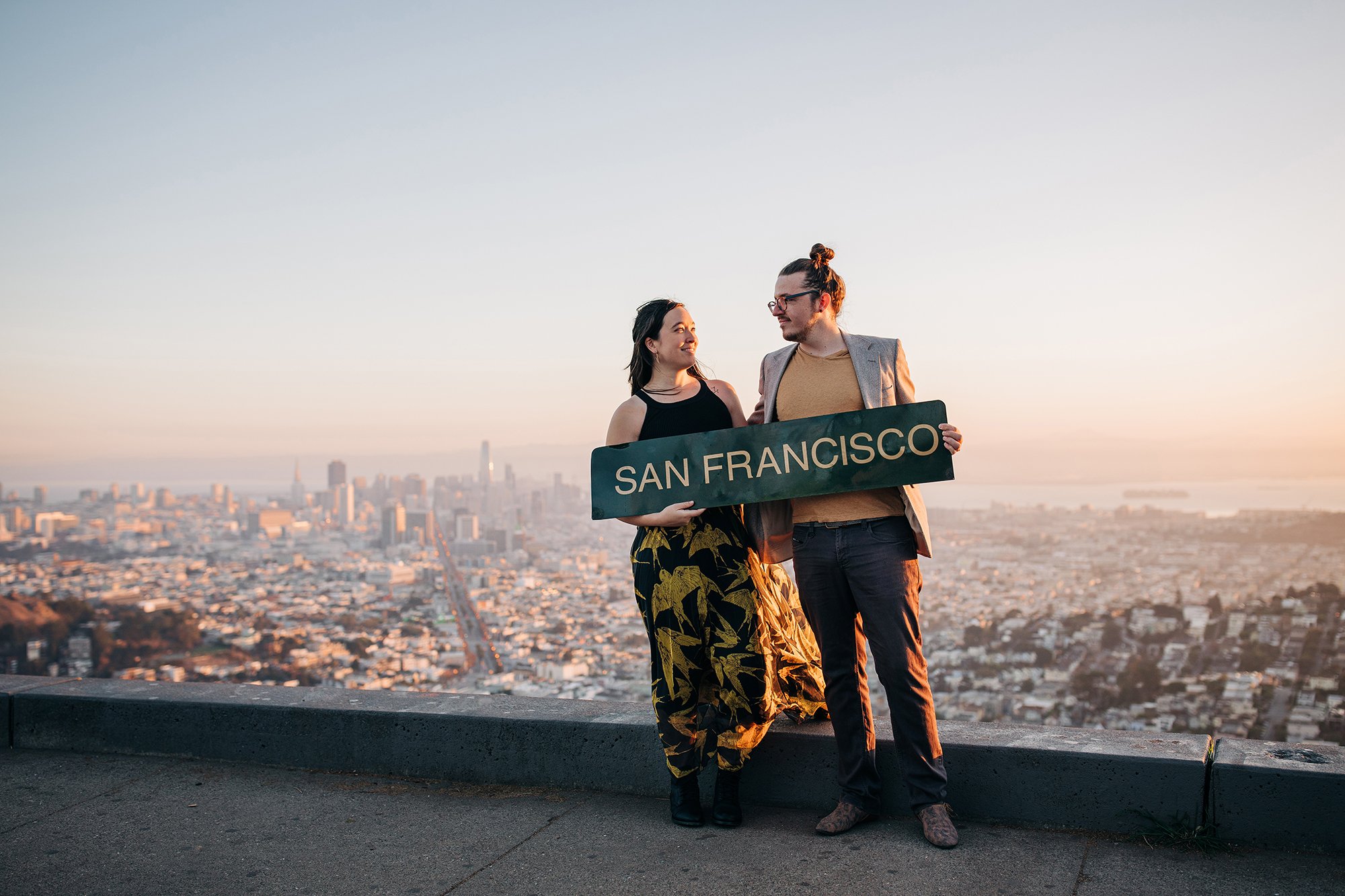 twin-peaks-san-francisco-engagement-session-26.jpg