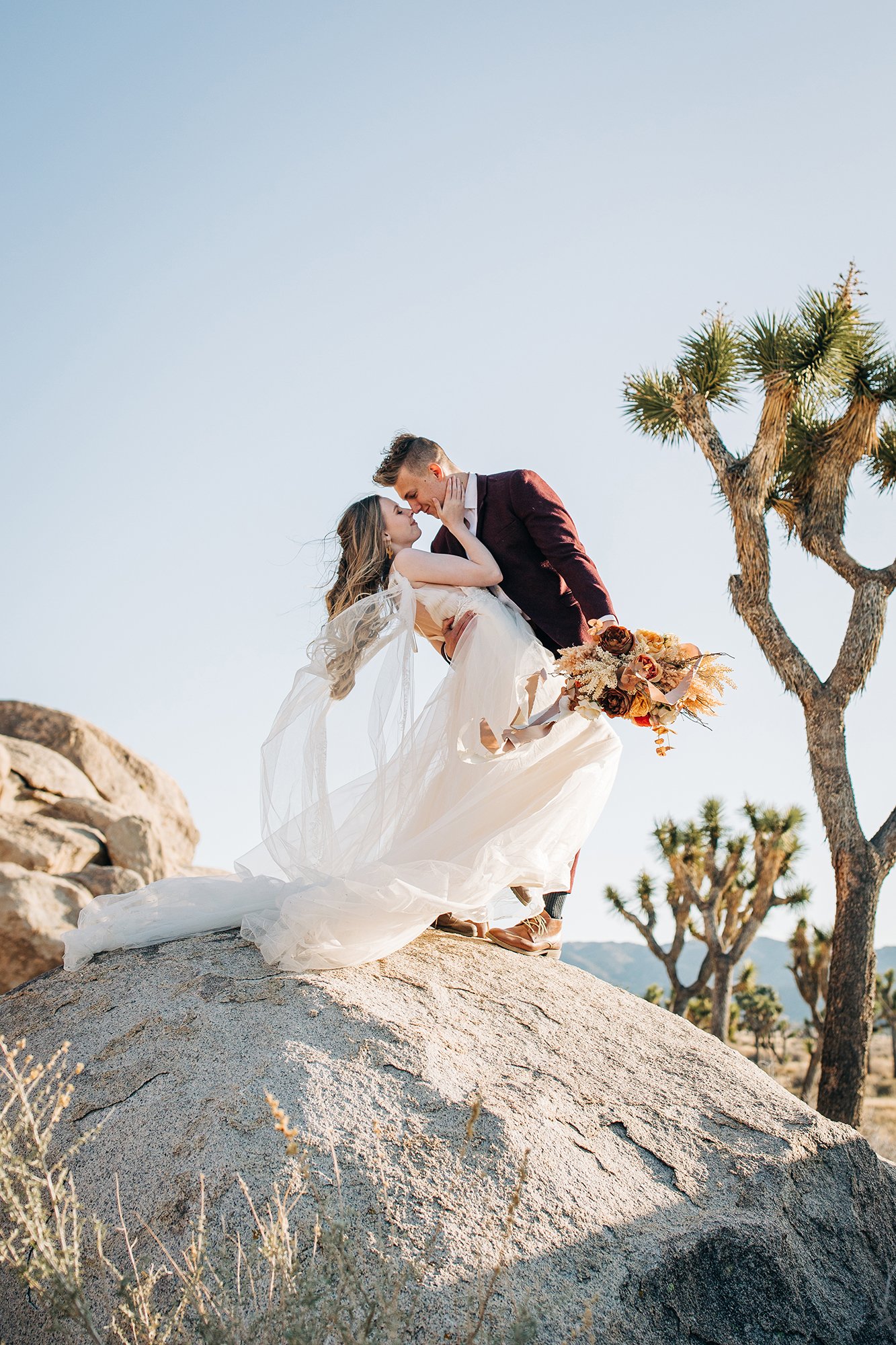 how-to-elope-in-joshua-tree-national-park-5.jpg