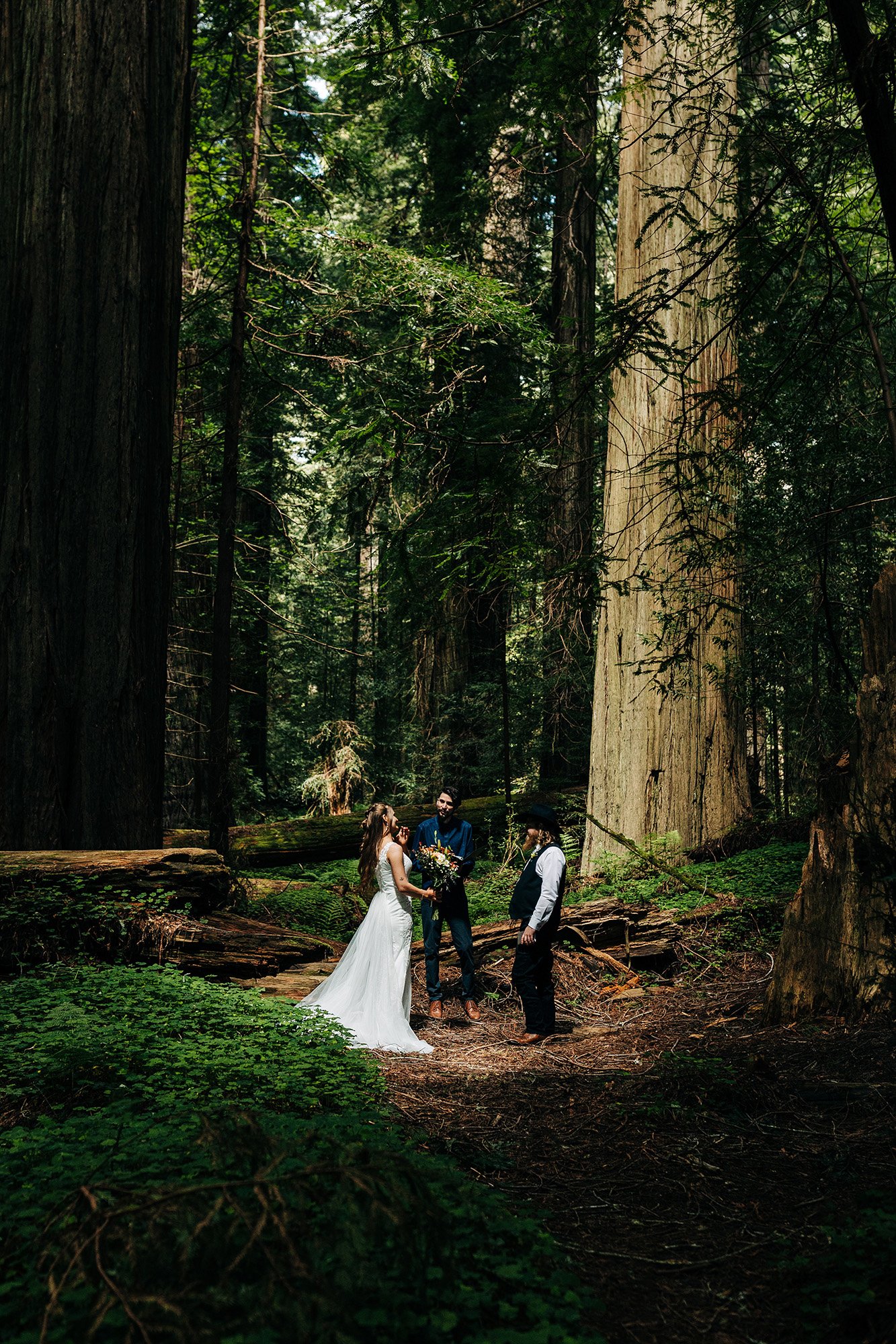 humboldt-redwoods-elopement-21.jpg