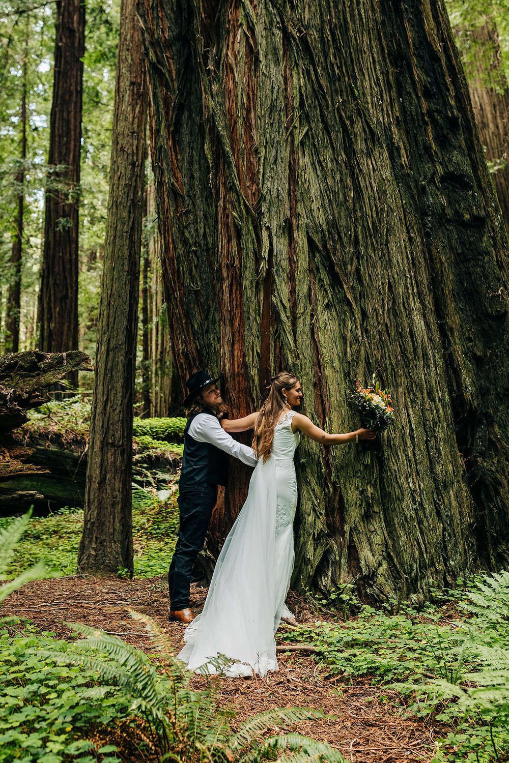 humboldt-redwoods-elopement-50.jpg