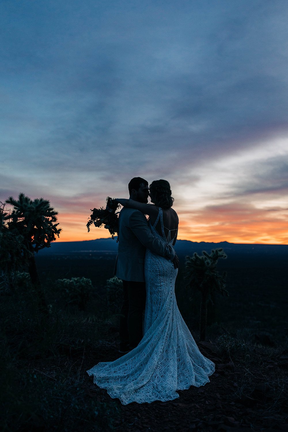 sunny-saguaro-national-park-elopement-46.jpg