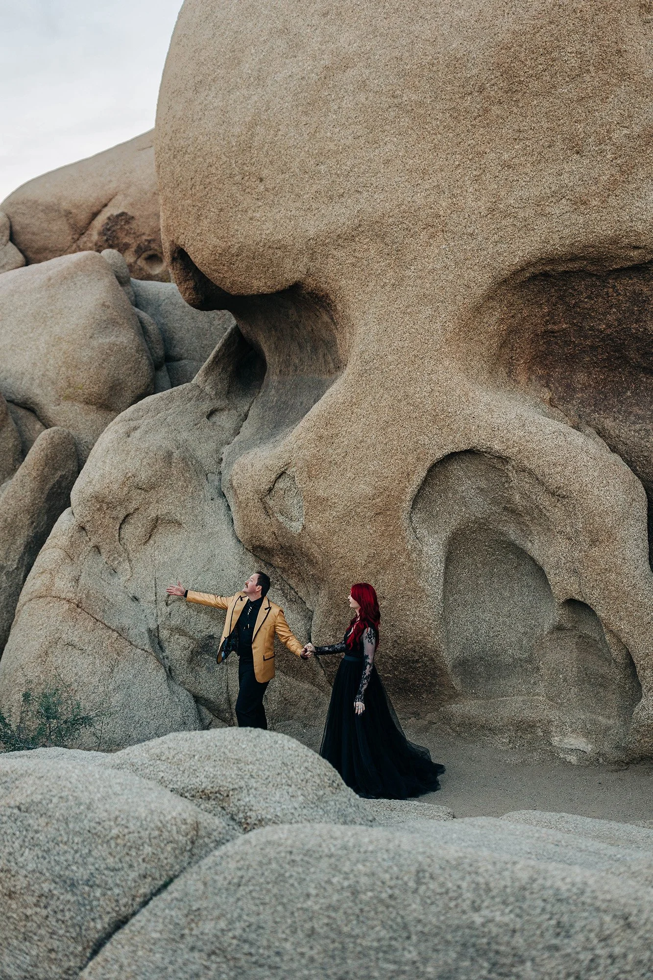 gothic-desert-elopement-joshua-tree-37.jpg