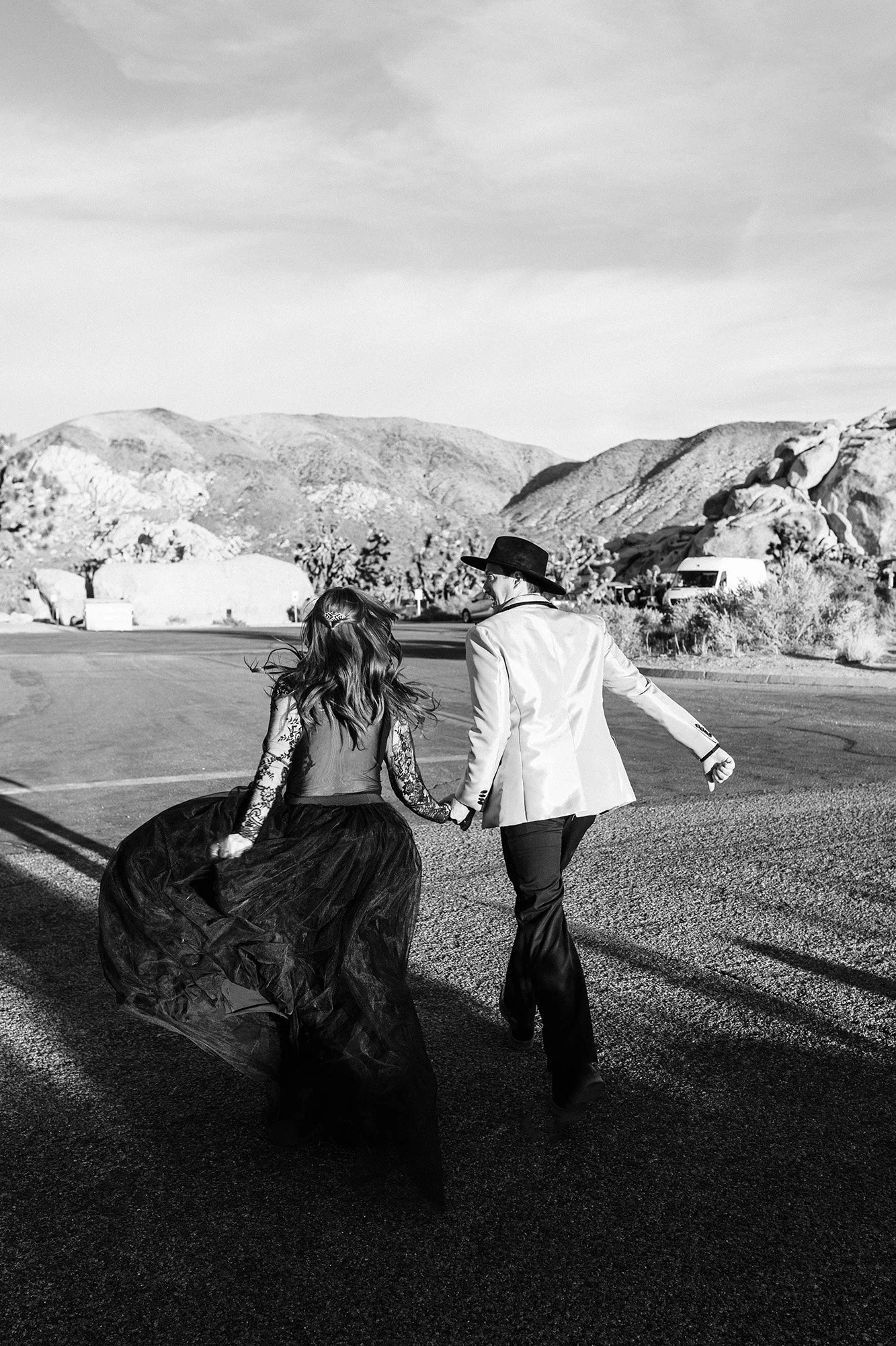 gothic-desert-elopement-joshua-tree-110.jpg