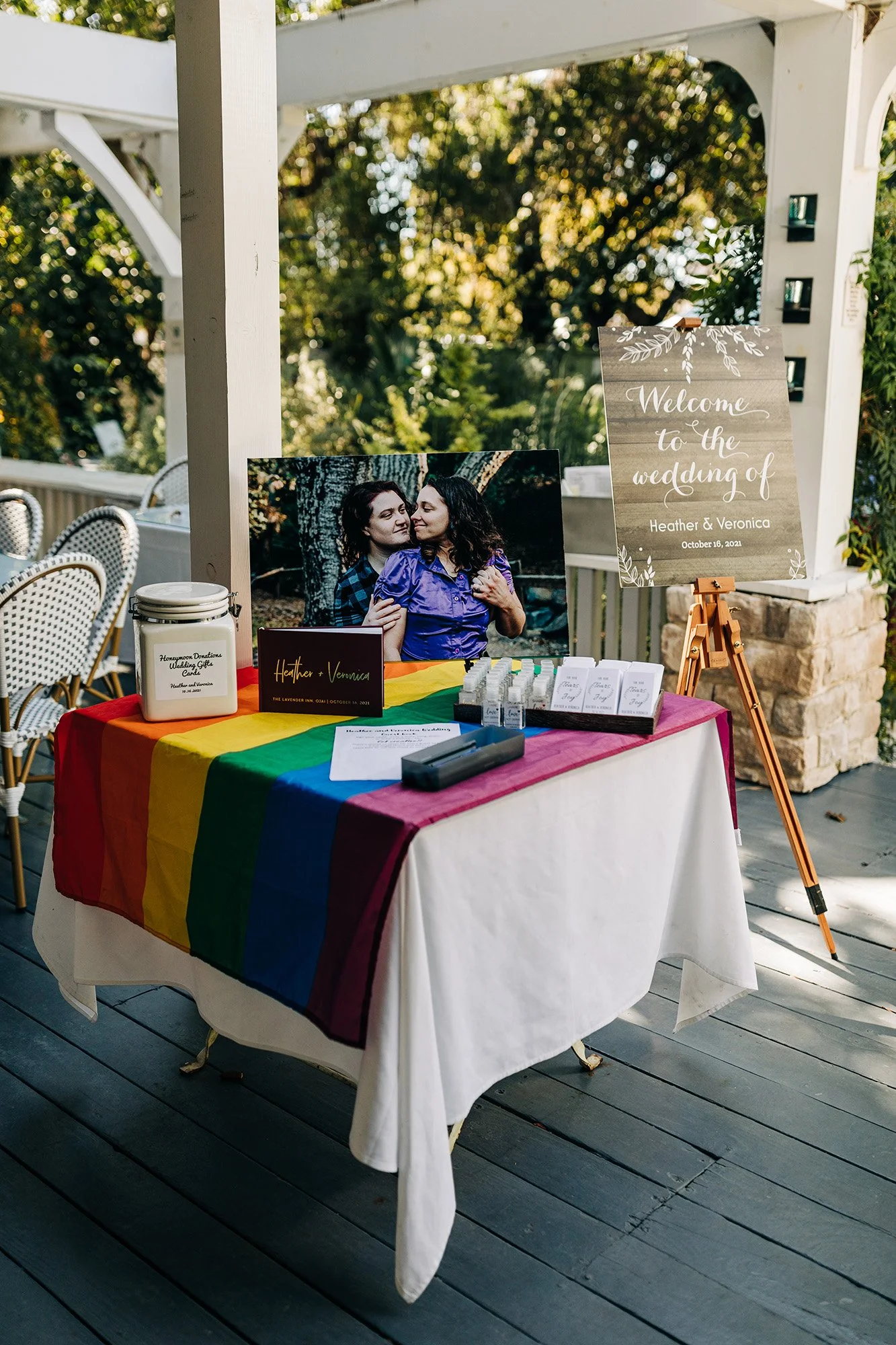 bold-colorful-intimate-garden-wedding2-41.jpg