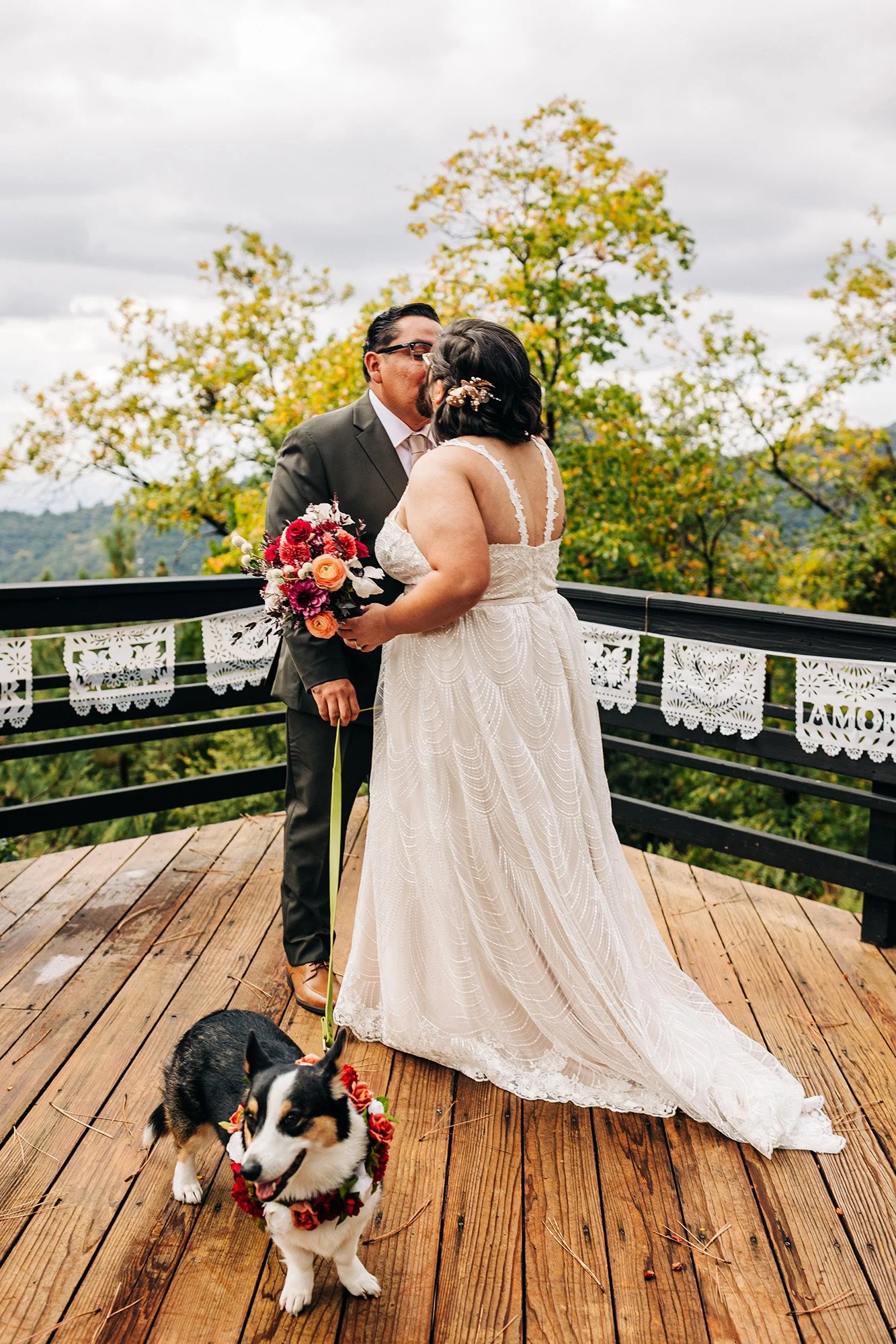 idyllwild-elopement-cabin-airbnb-34.jpg