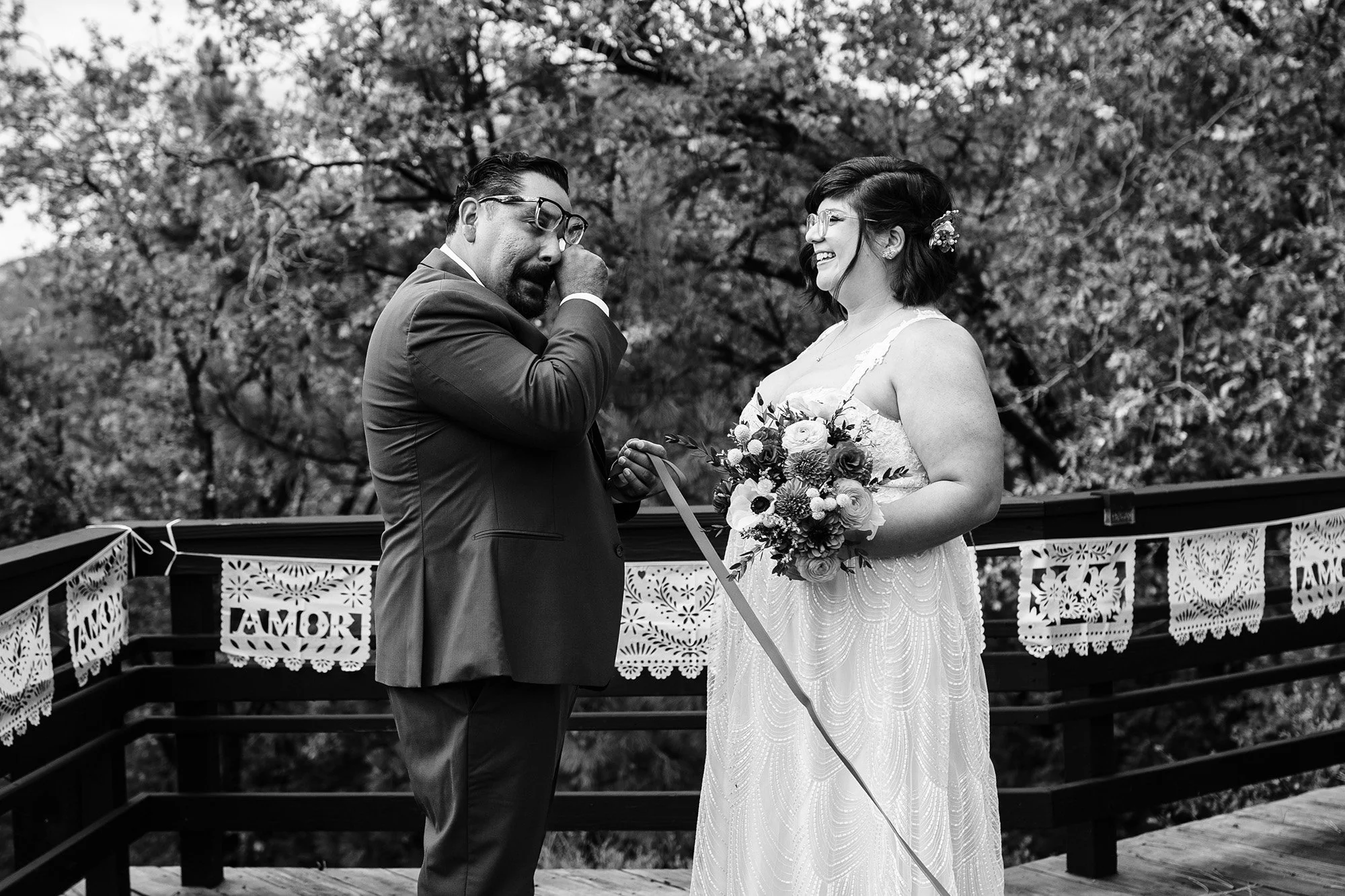 idyllwild-elopement-cabin-airbnb-36.jpg