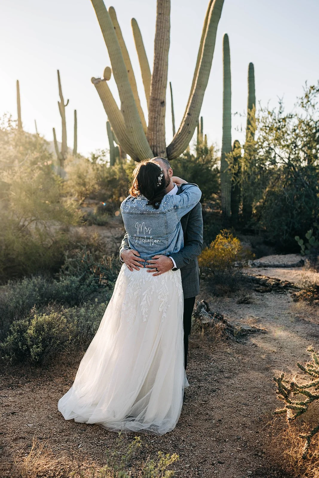 intimate-wedding-tucson-mountain-park-68.jpg