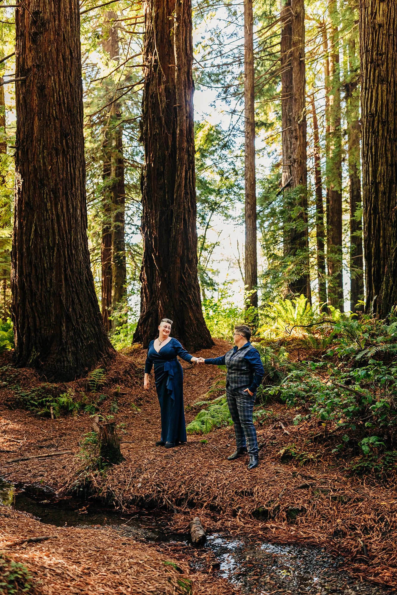 river-redwoods-elopement-crescent-city-121.jpg
