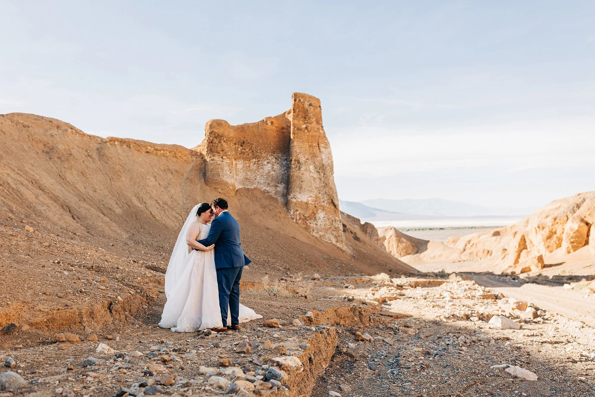 all-day-adventure-elopement-death-valley-7.jpg