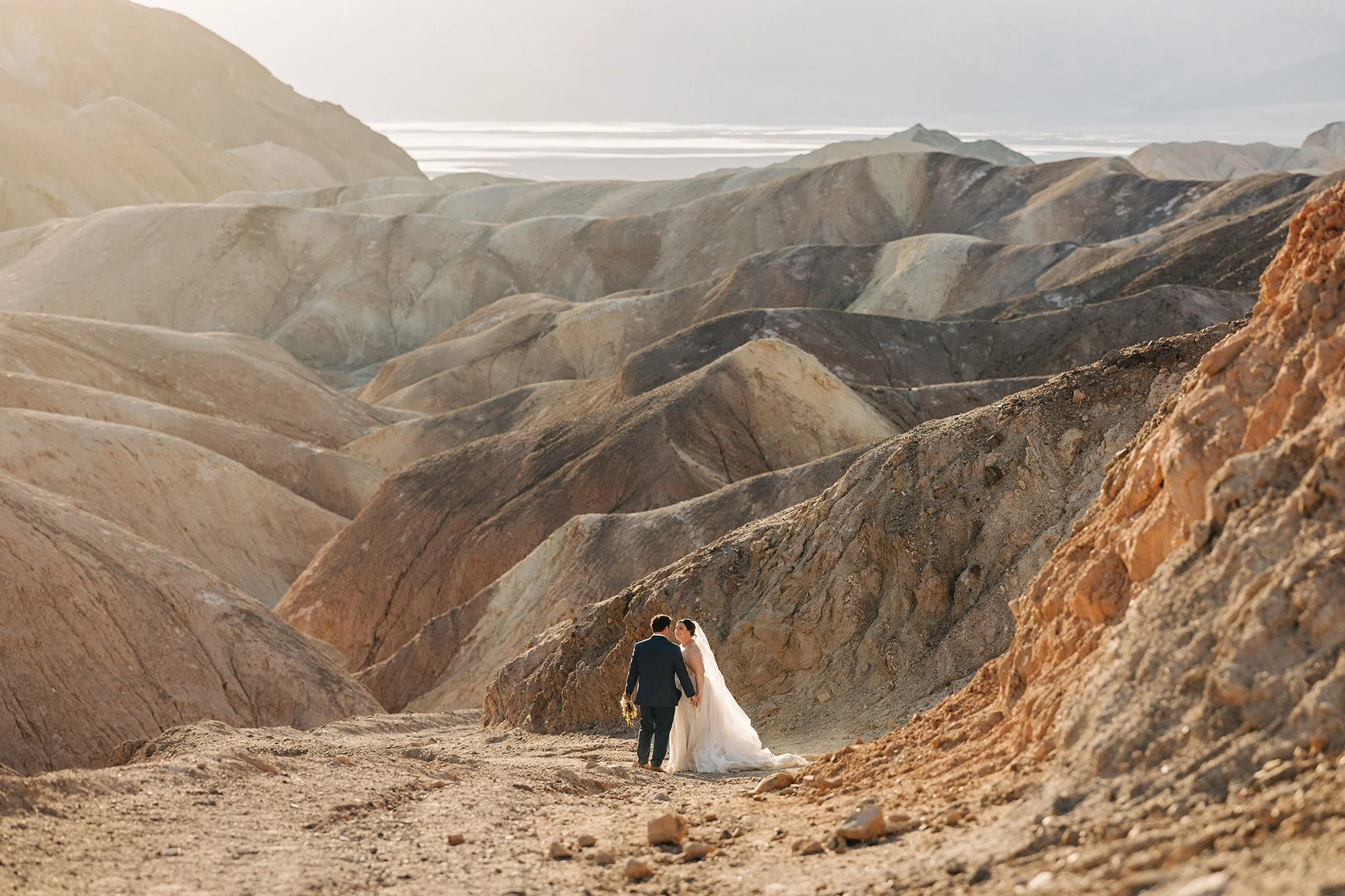 all-day-adventure-elopement-death-valley-32.jpg