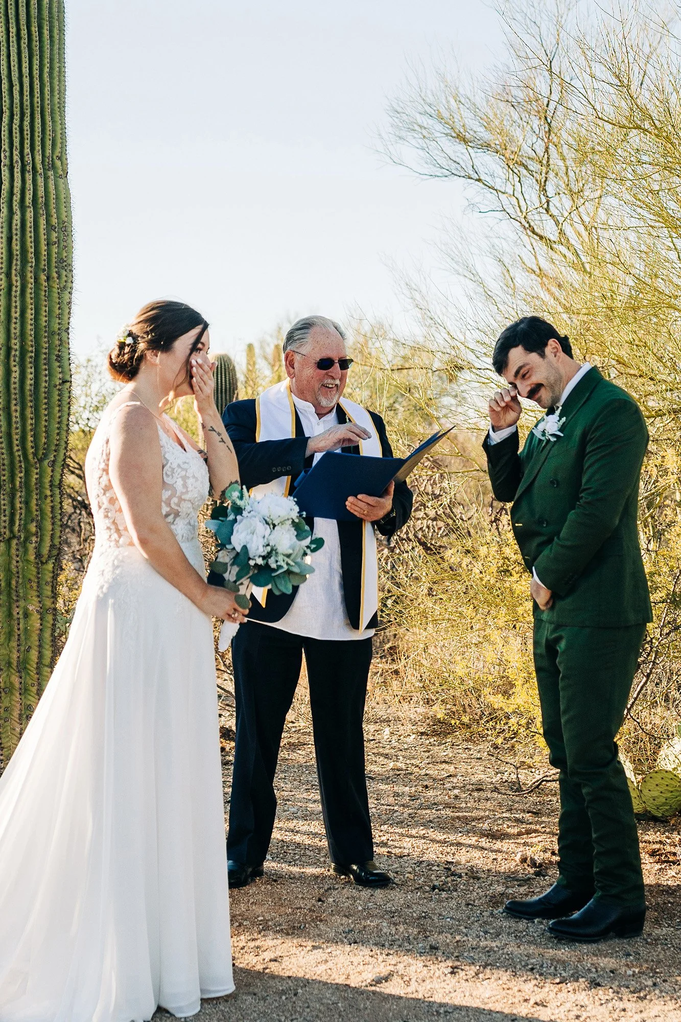 tucson-elopement-saguaros-classic-cars-in-n-out-44.jpg