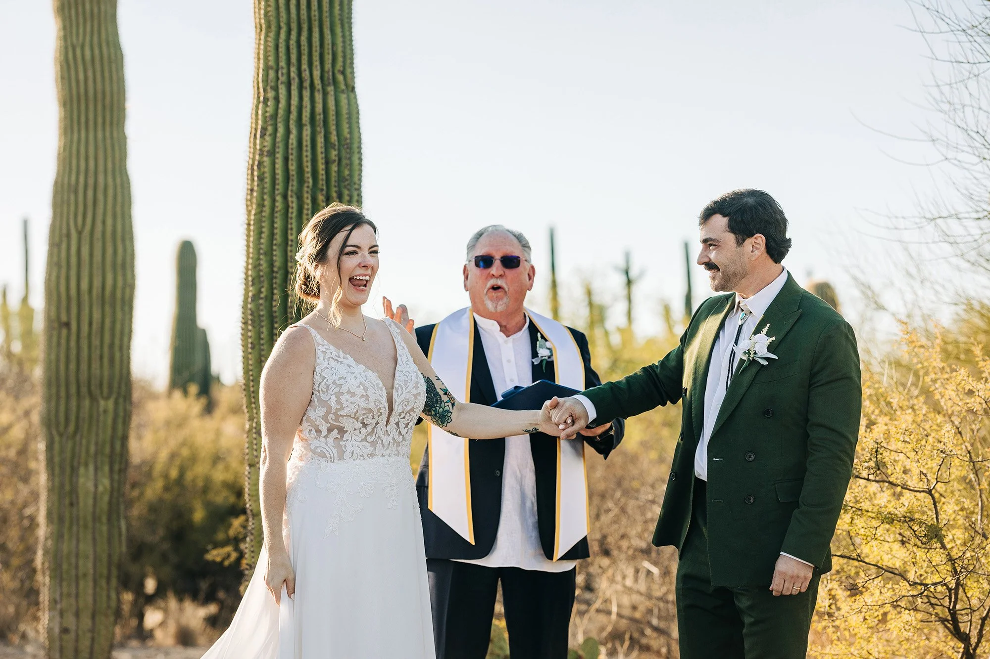 tucson-elopement-saguaros-classic-cars-in-n-out-59.jpg