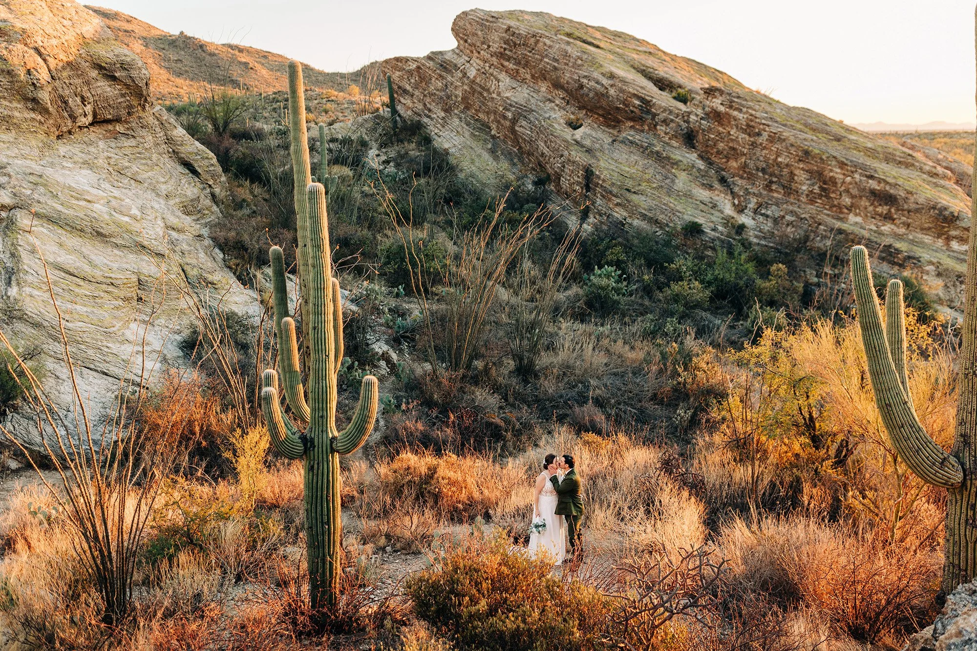tucson-elopement-saguaros-classic-cars-in-n-out-95.jpg
