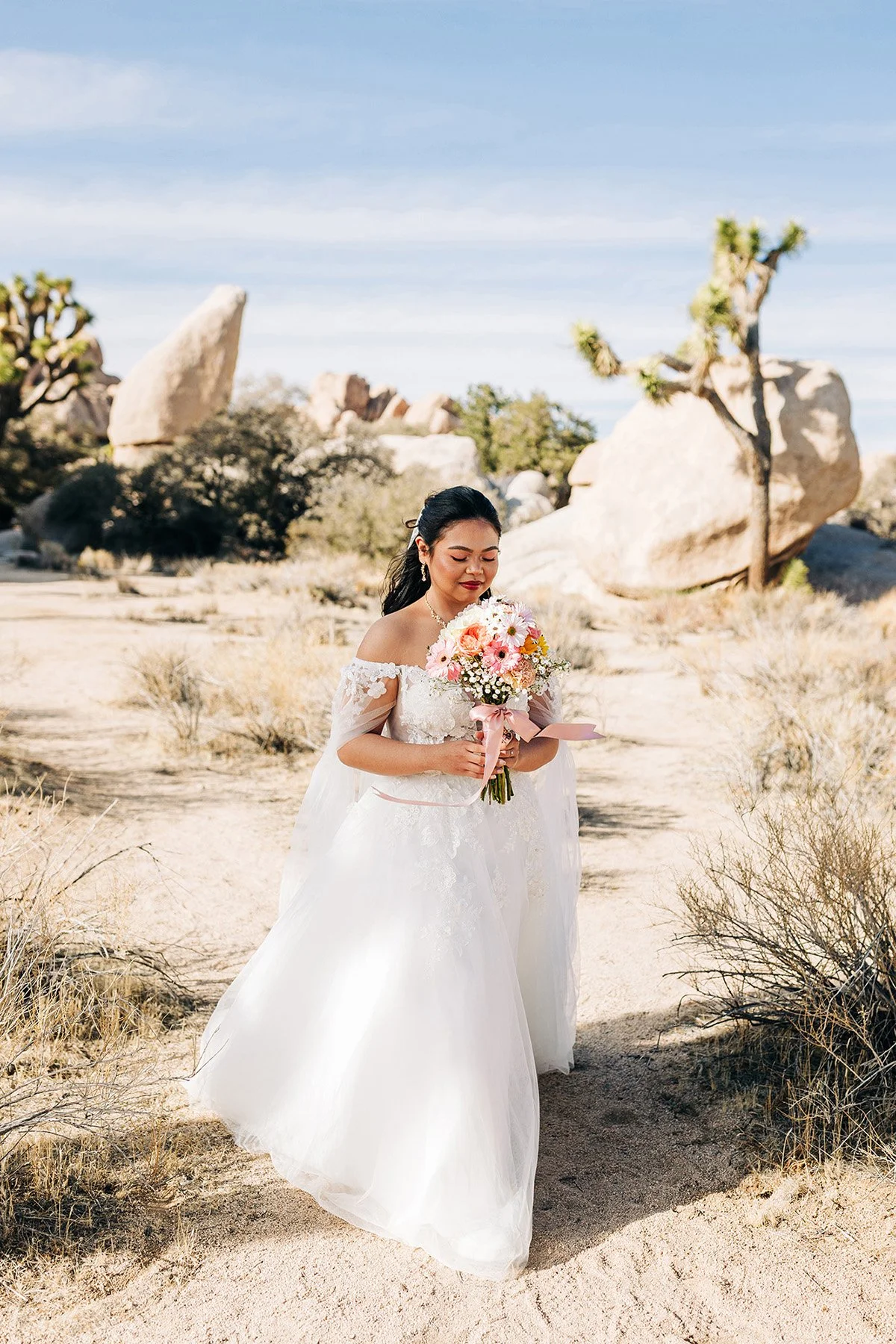 colorful-springtime-wedding-hidden-valley-joshua-tree-45.jpg