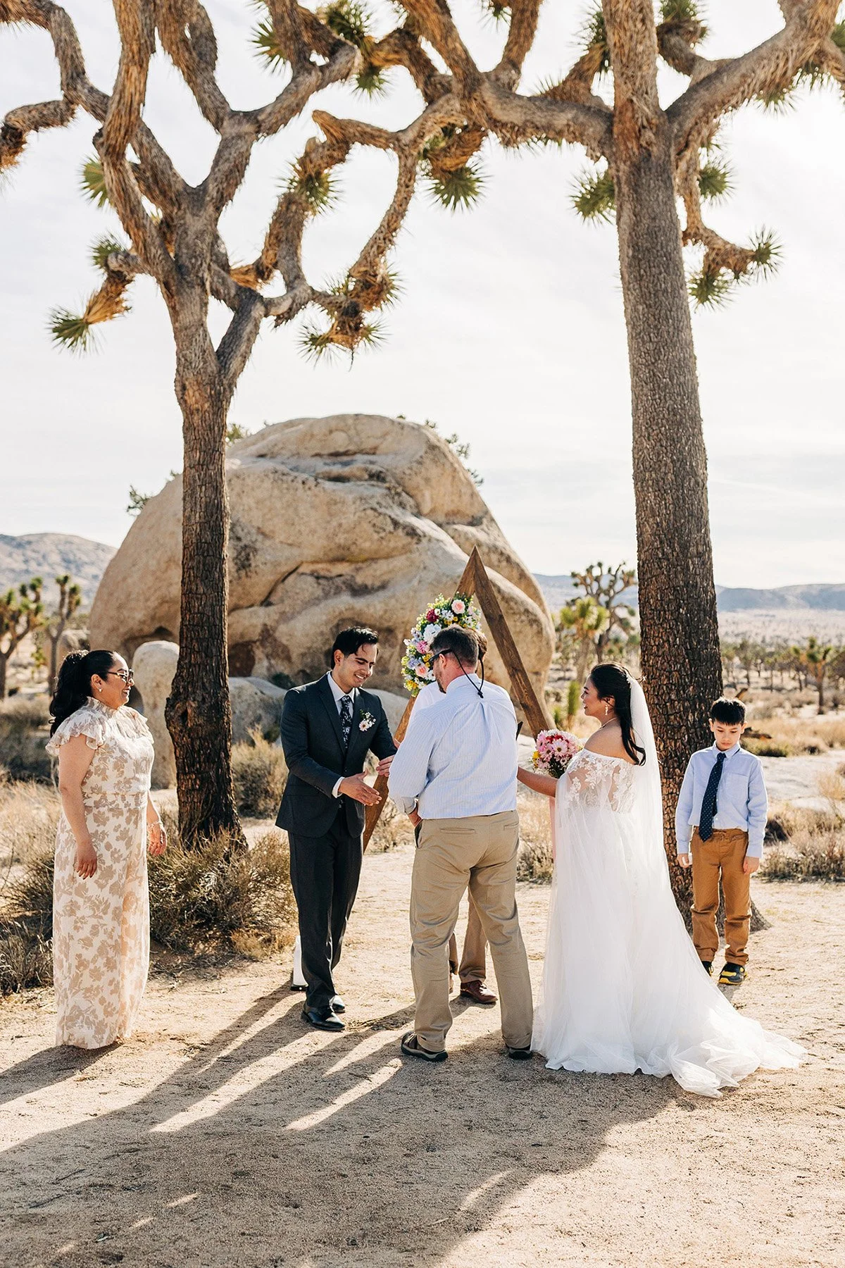 colorful-springtime-wedding-hidden-valley-joshua-tree-57.jpg