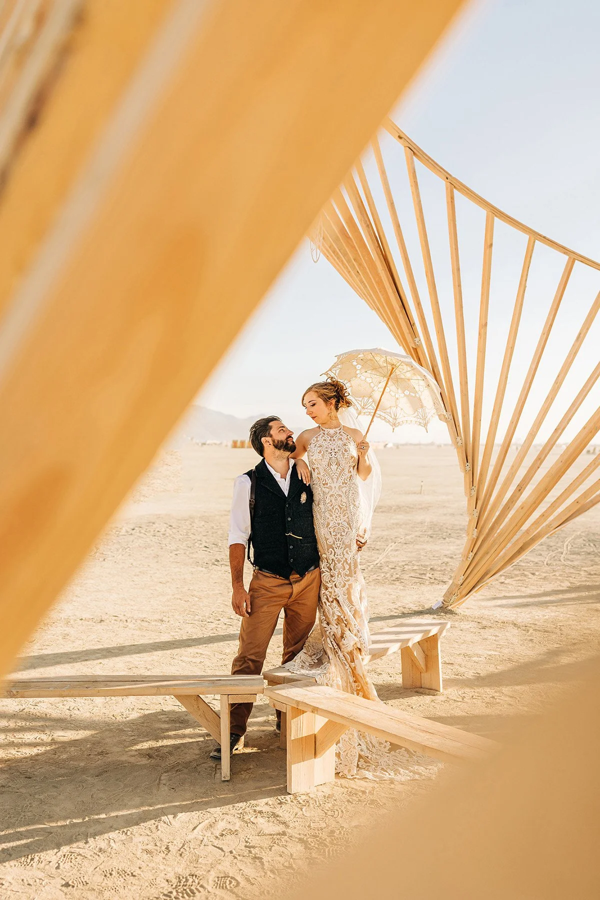how-have-burning-man-wedding-10.jpg