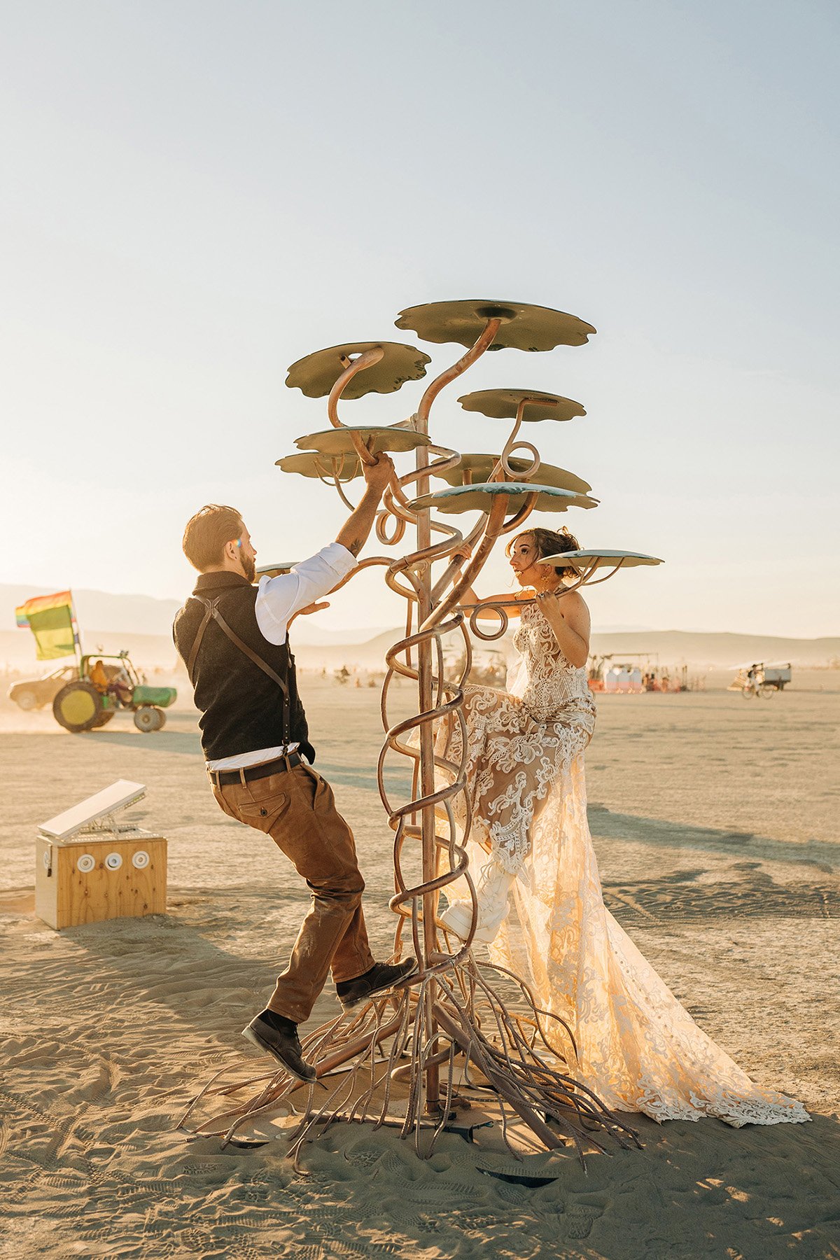 how-have-burning-man-wedding-11.jpg